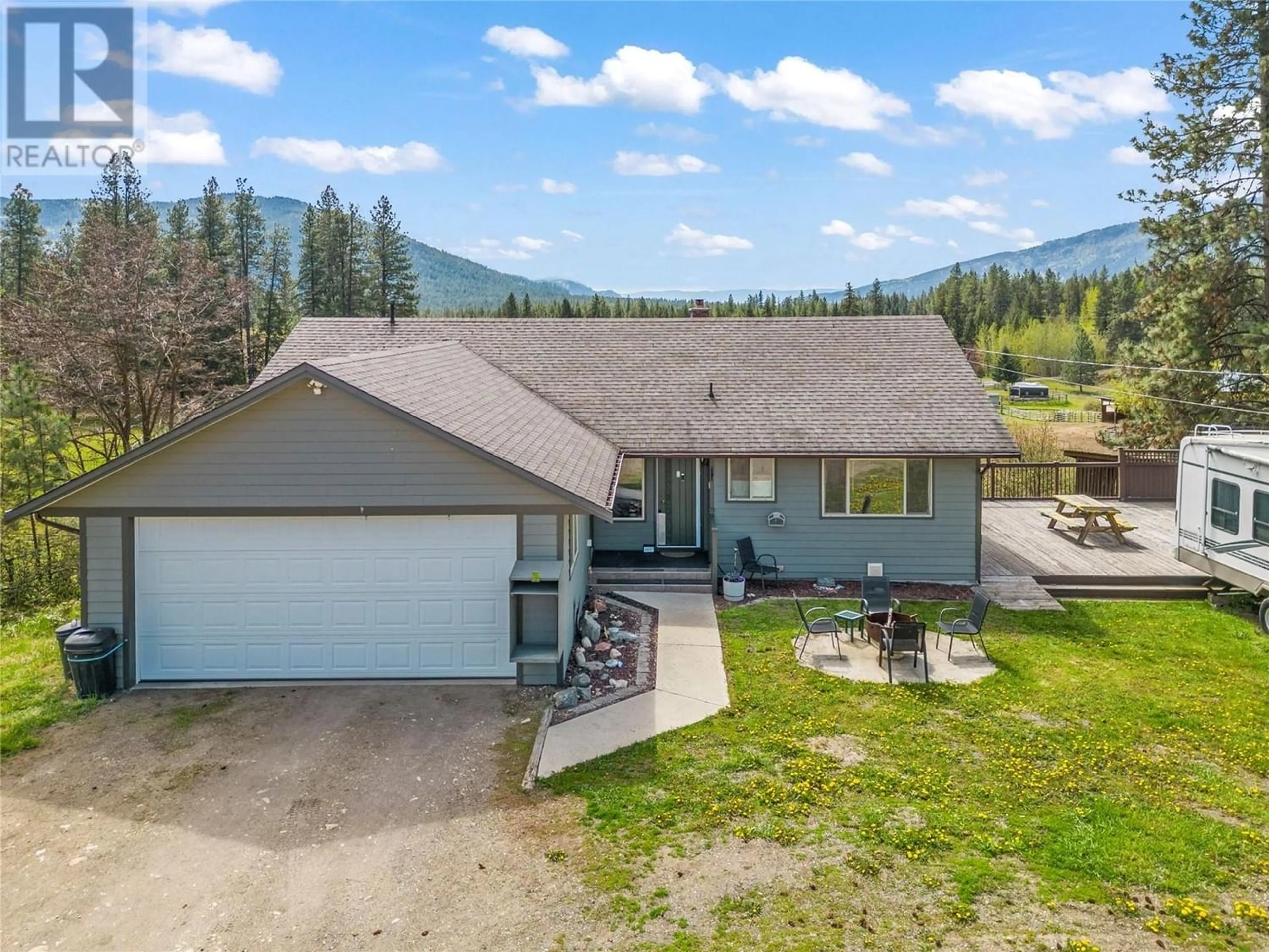 Frontside or backside of a home for 3311 Yankee Flats Road, Salmon Arm British Columbia V0E1W0