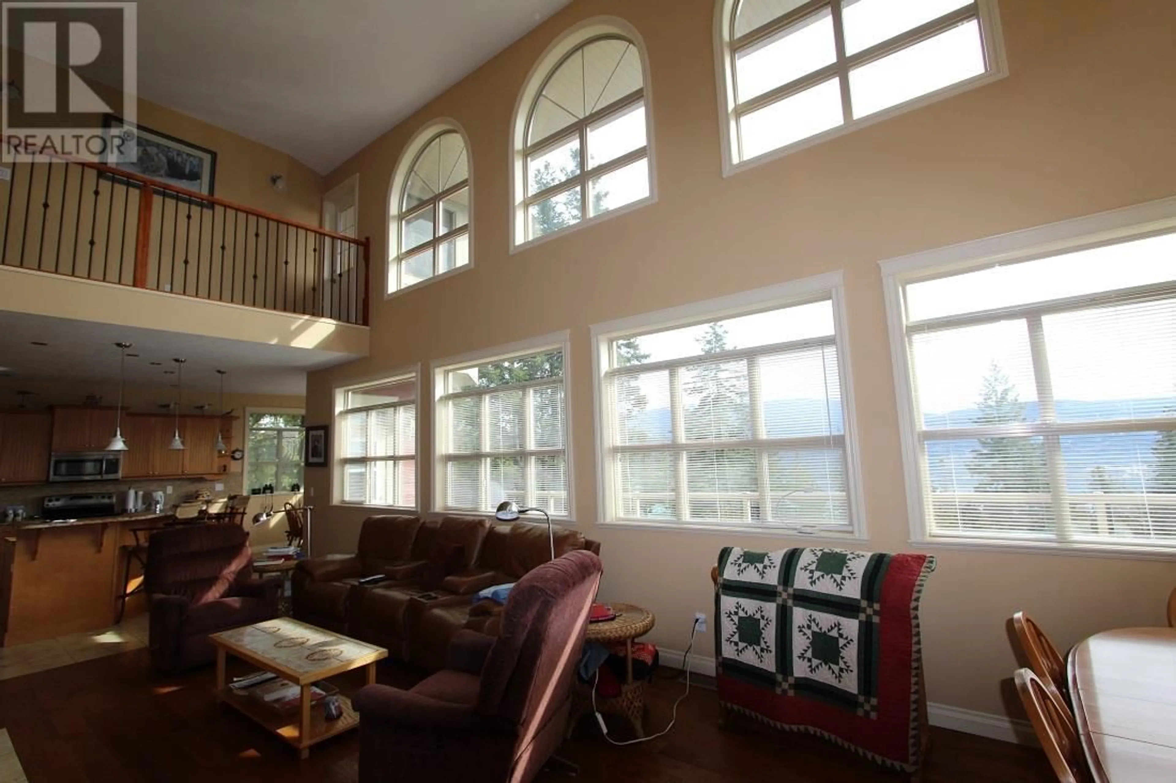 Living room for 7666 Lichen Road, Anglemont British Columbia V0E1M8