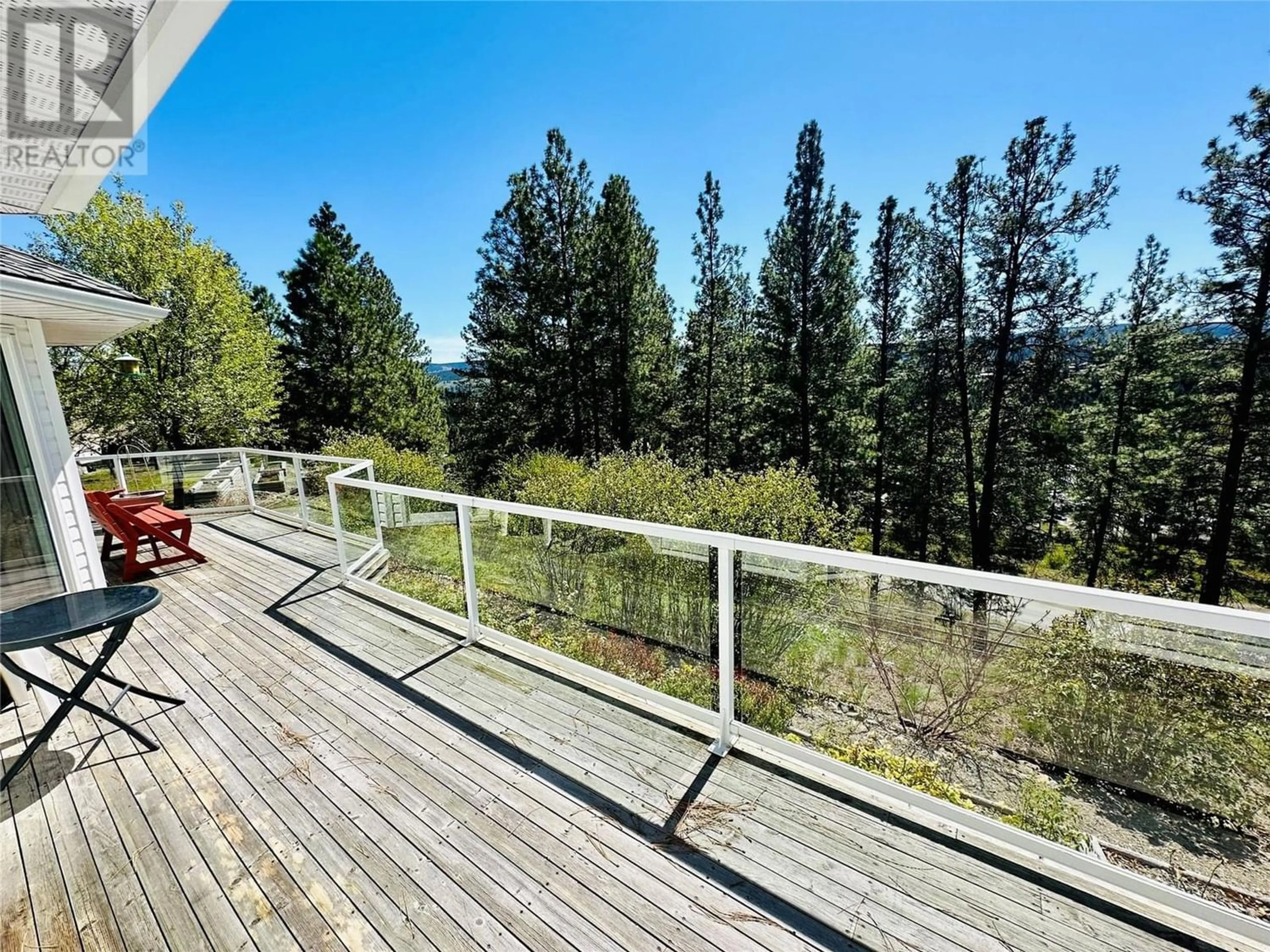 Patio for 150 Deerview Crescent, Princeton British Columbia V0X1W0