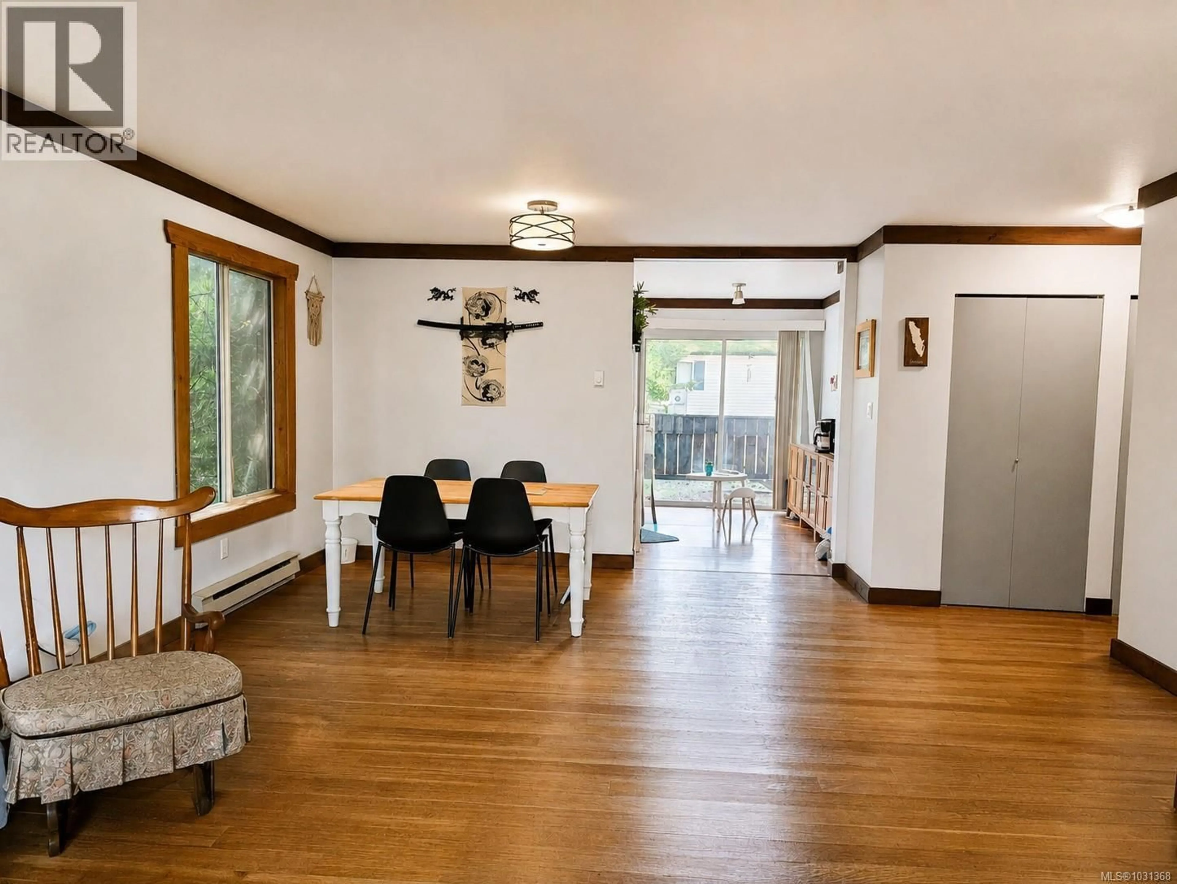 Dining room, wood/laminate floor for 236 GRANTS LAKE ROAD, Lake Cowichan British Columbia V0R2G0