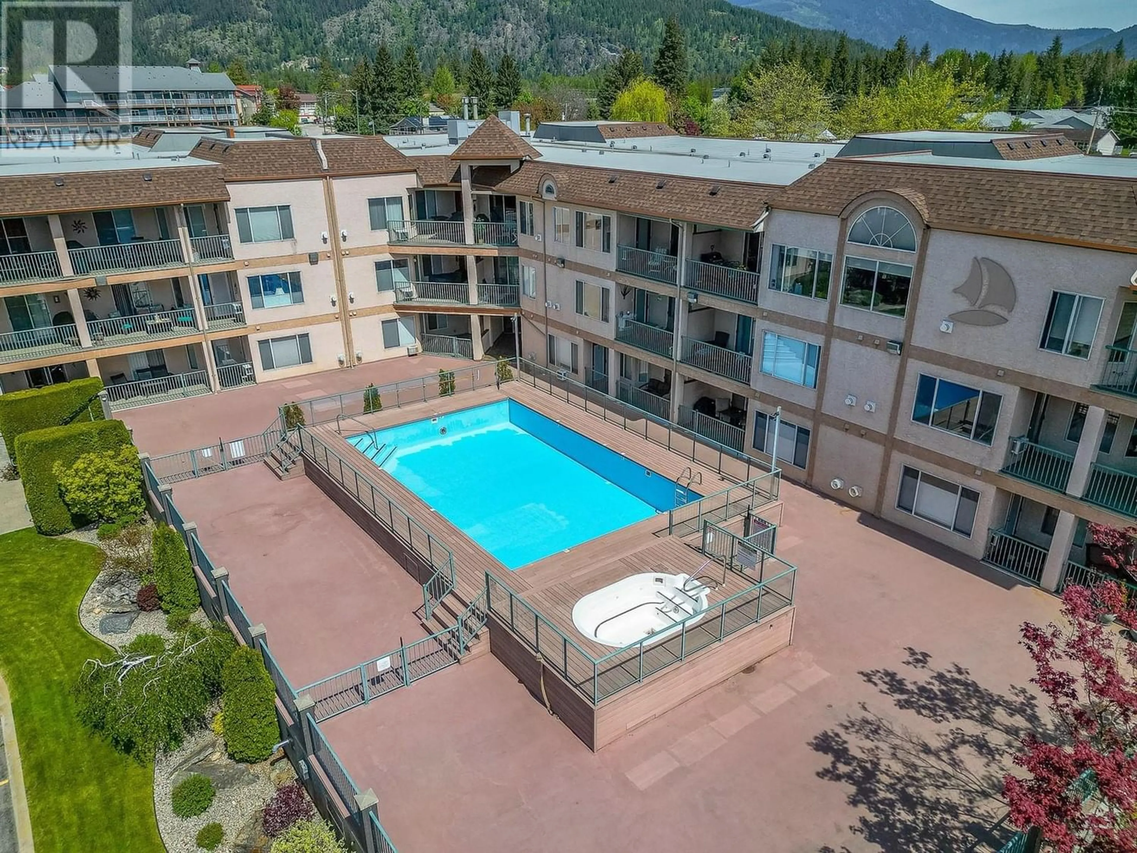 Indoor or outdoor pool for 1002 Riverside Avenue Unit# 203, Sicamous British Columbia V0E2V0