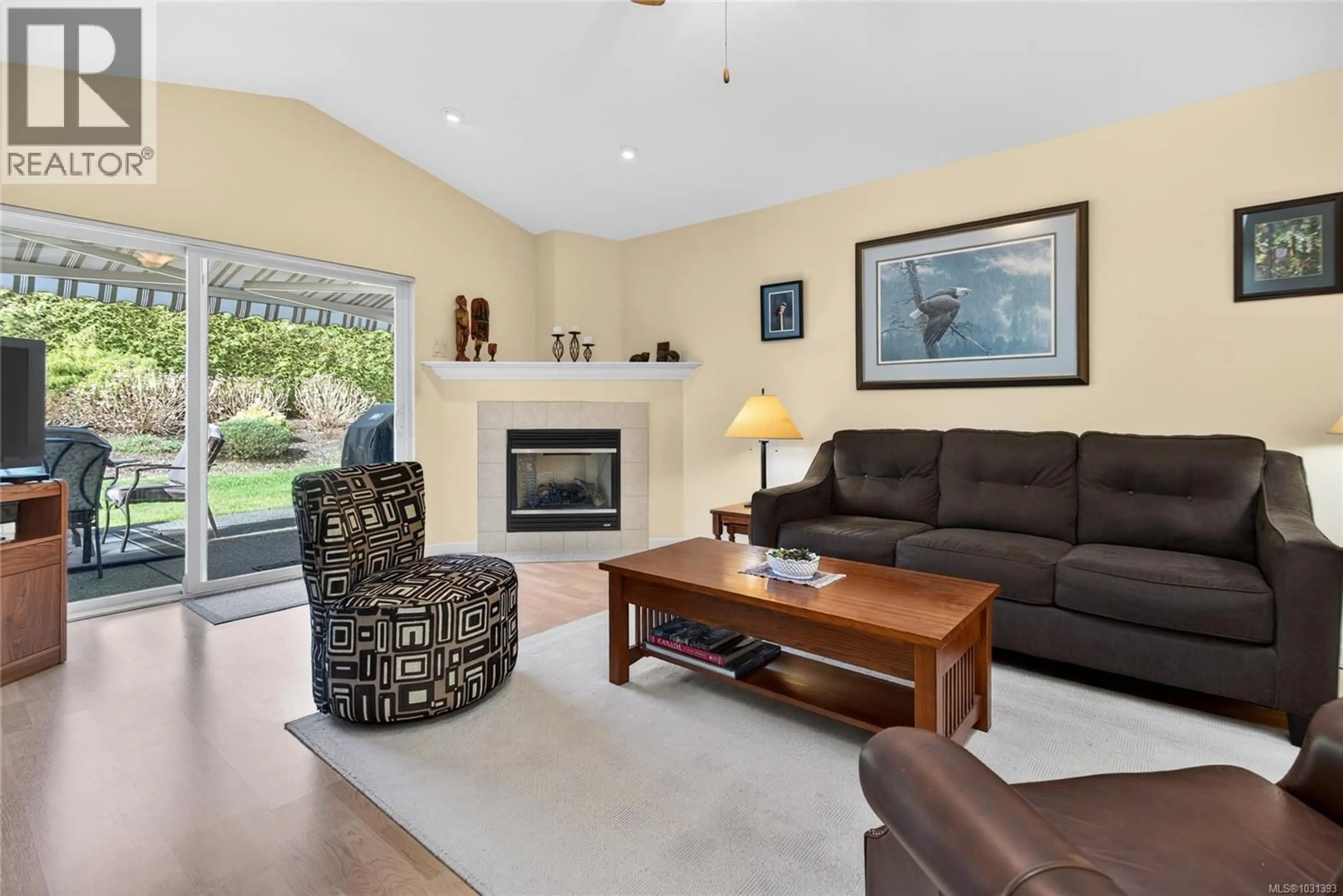 Living room with furniture, unknown for 118 - 1919 ST. ANDREWS PLACE, Courtenay British Columbia V9N9J4