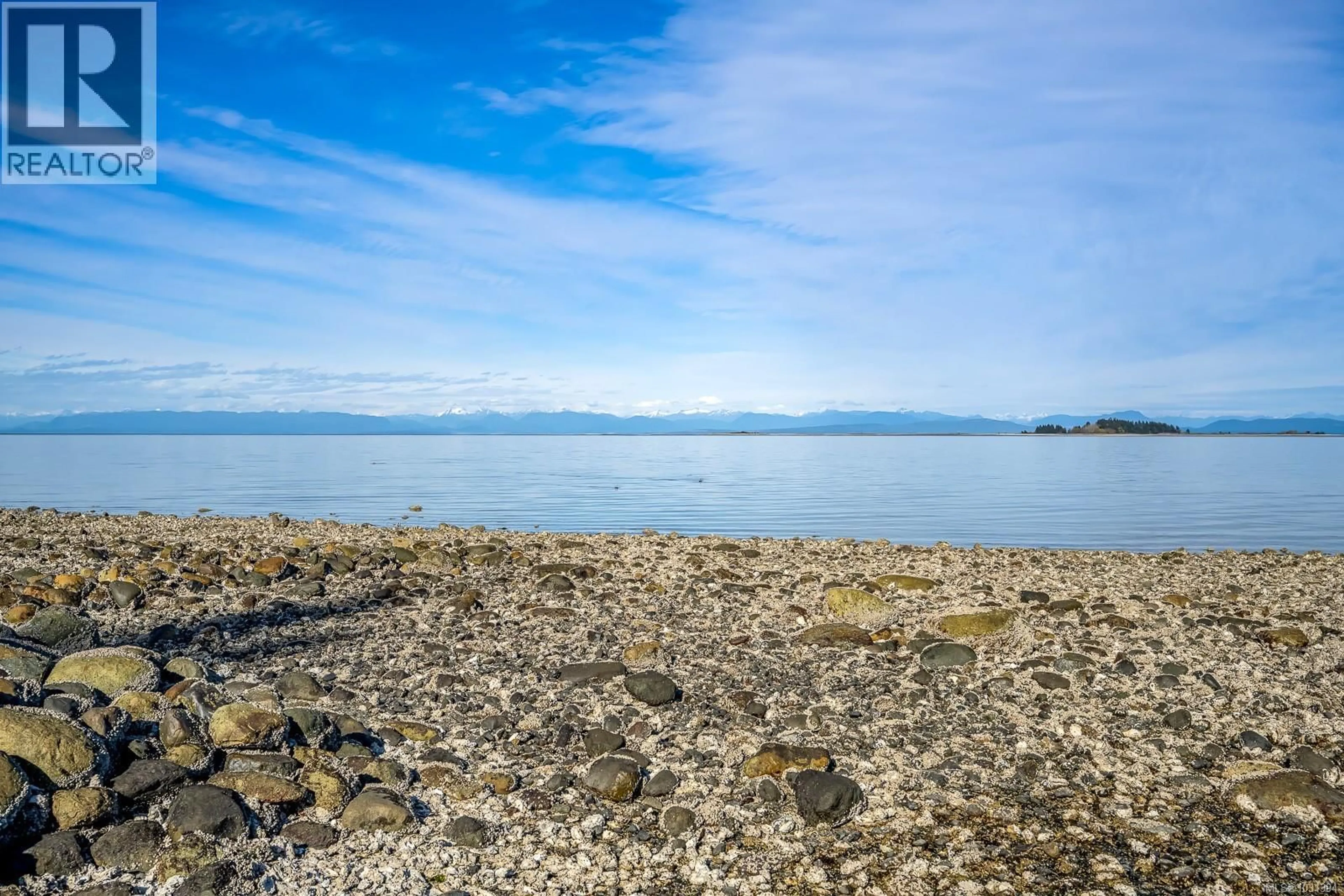 Blurry image for 5018 SPENCE ROAD, Courtenay British Columbia V9N9S1