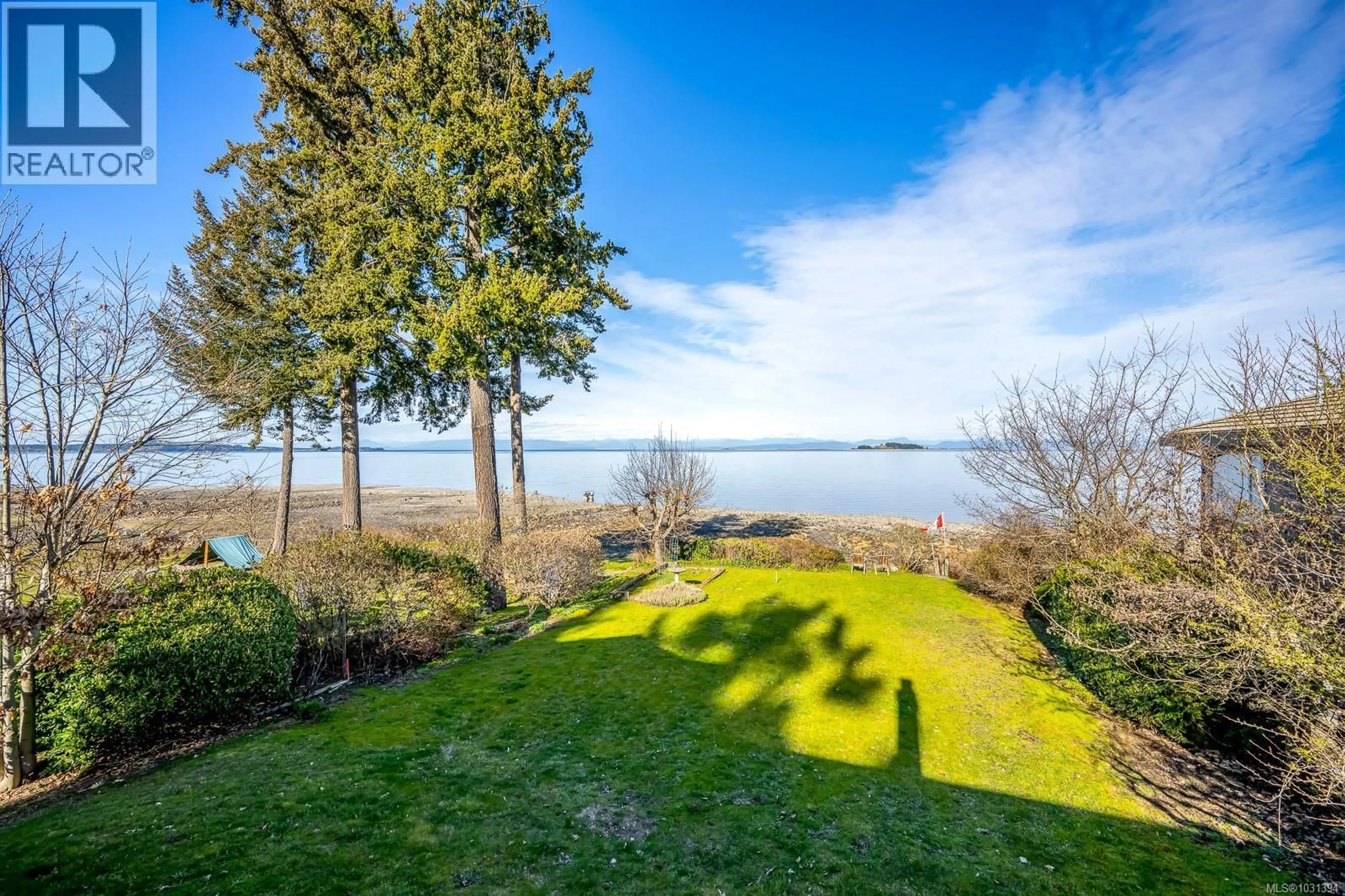 A pic from outside/outdoor area/front of a property/back of a property/a pic from drone, water/lake/river/ocean view for 5018 SPENCE ROAD, Courtenay British Columbia V9N9S1