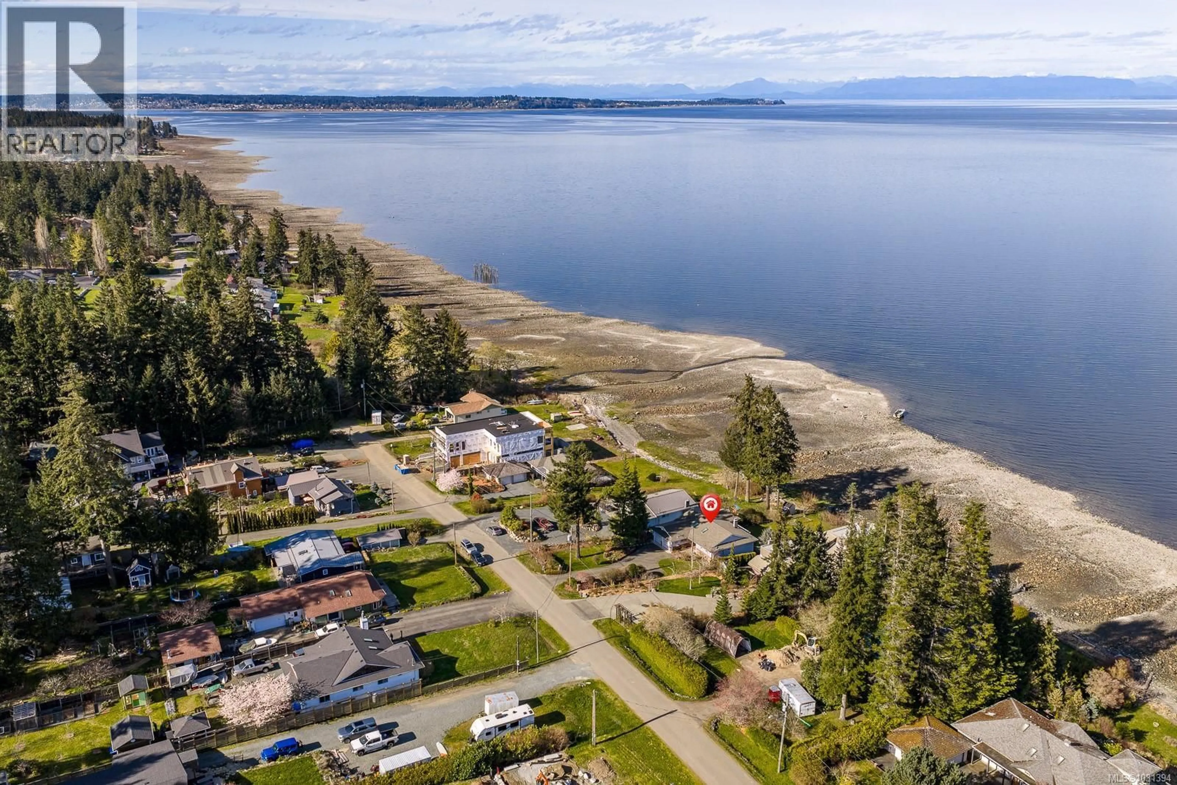 A pic from outside/outdoor area/front of a property/back of a property/a pic from drone, water/lake/river/ocean view for 5018 SPENCE ROAD, Courtenay British Columbia V9N9S1