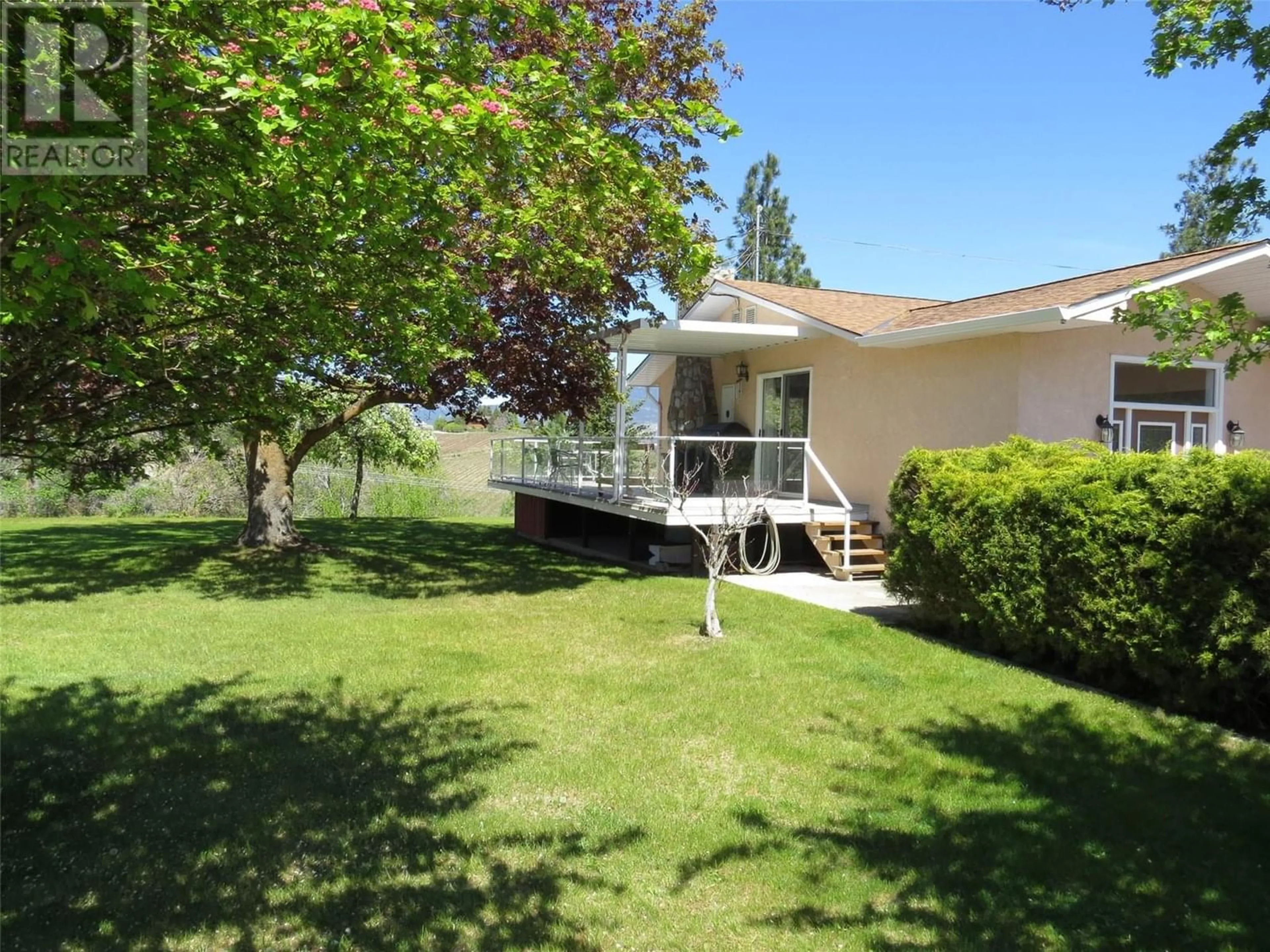 Outside view for 6708 English Avenue, Summerland British Columbia V0H1Z7