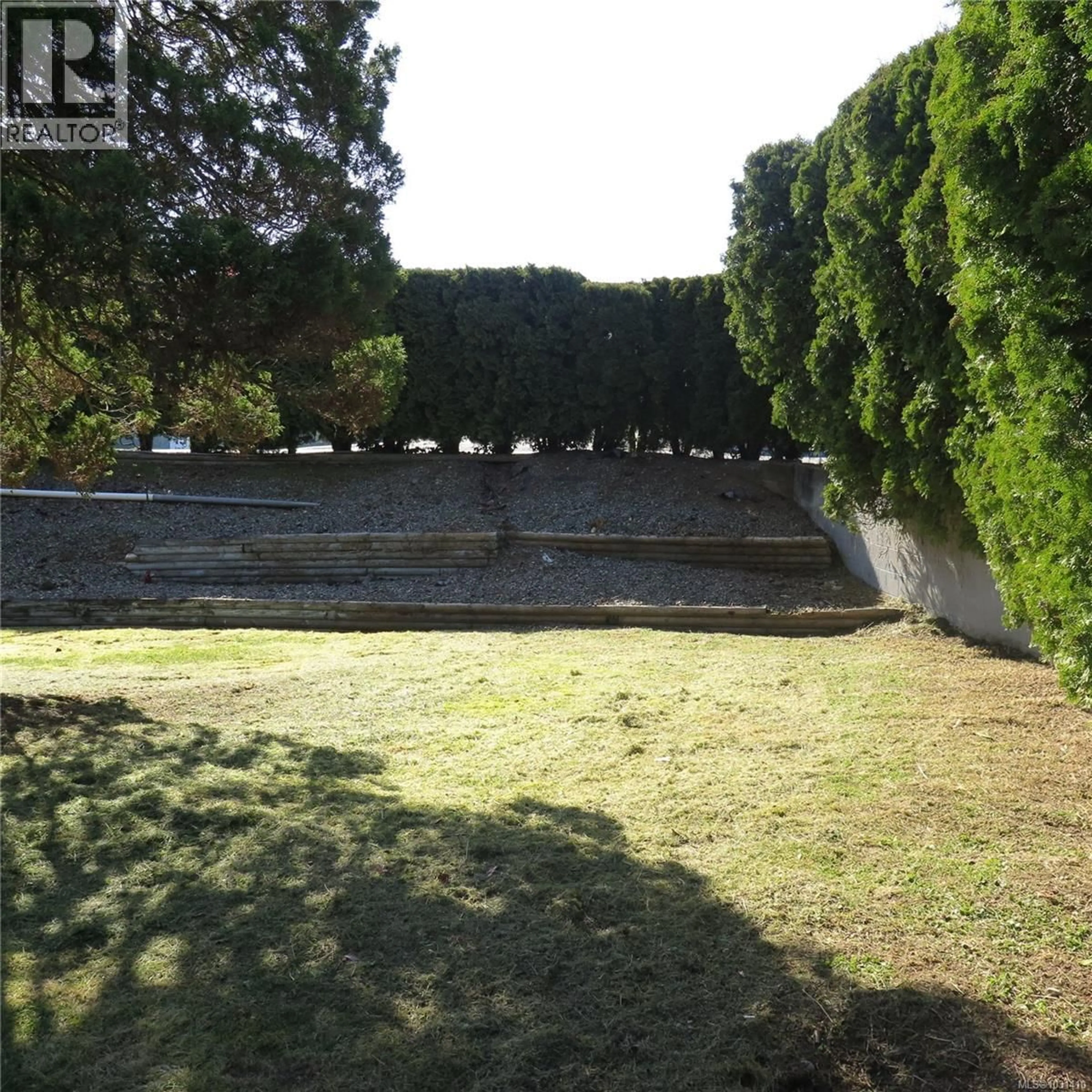 Patio, street for 37 - 10980 WESTDOWNE ROAD, Ladysmith British Columbia V9G1X2