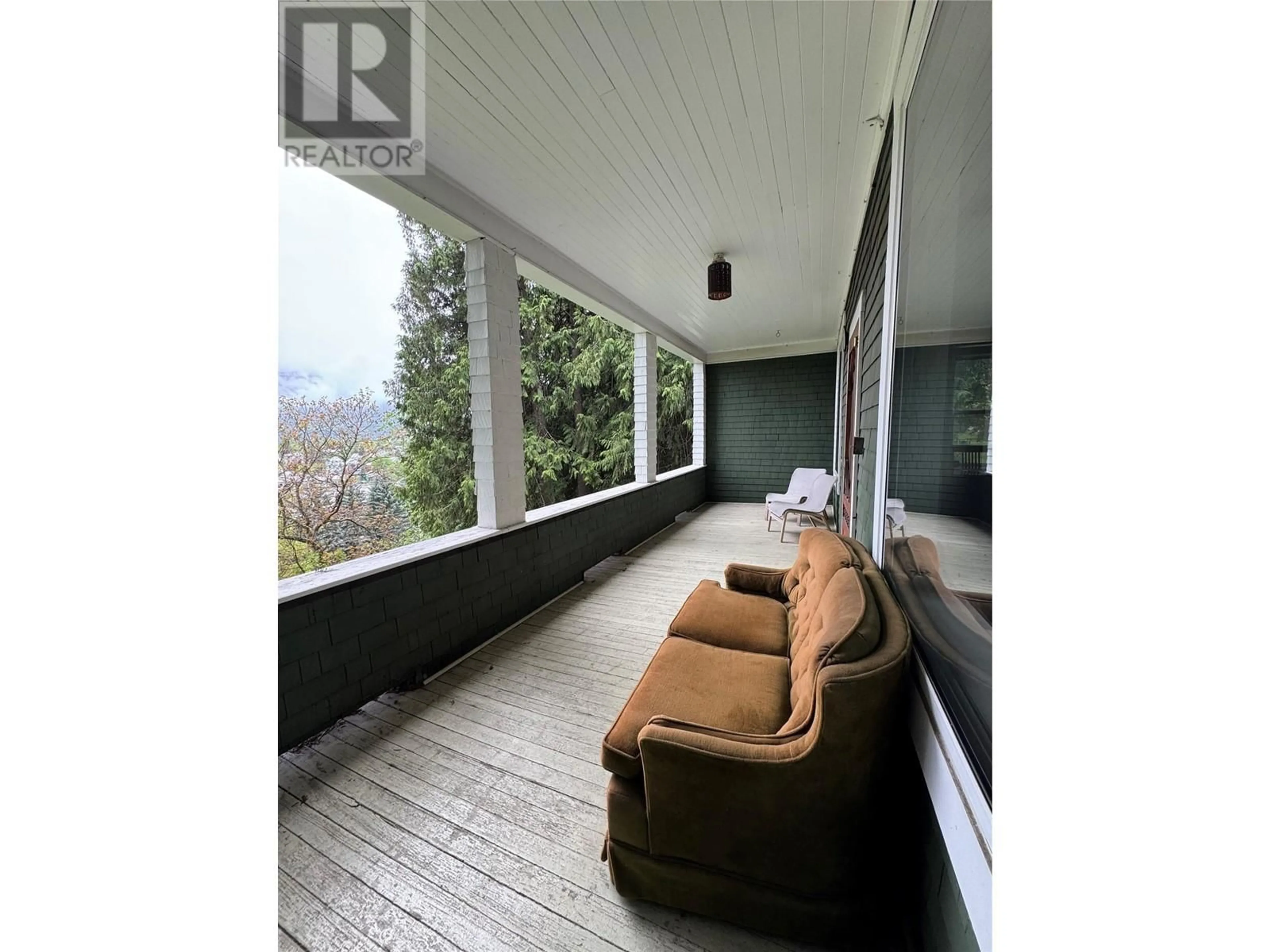 Unknown for 129 MAPLE STREET, Revelstoke British Columbia V0E2S0