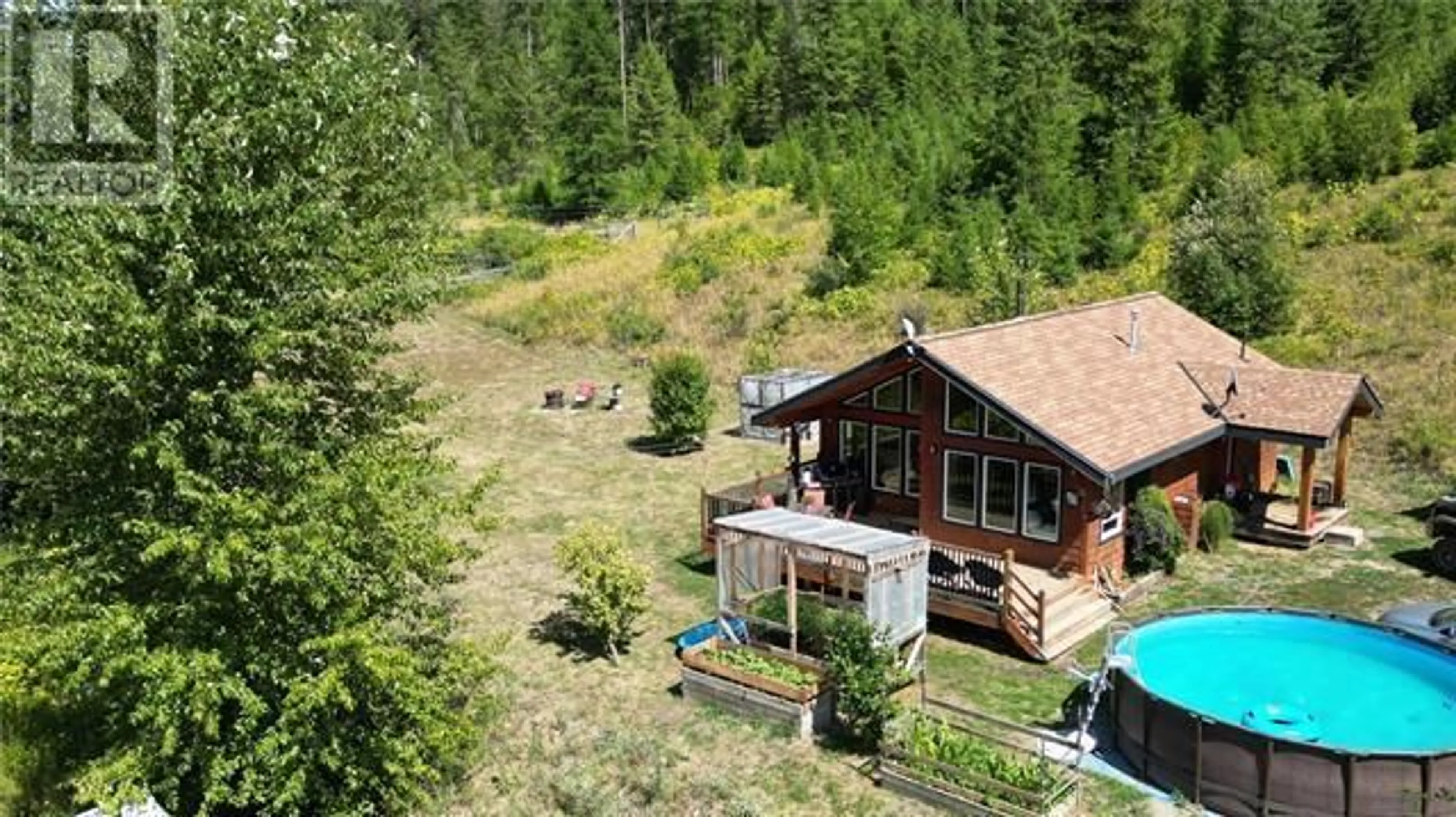 Cottage for 344 Schwartz Road, Lumby British Columbia V0E2G0