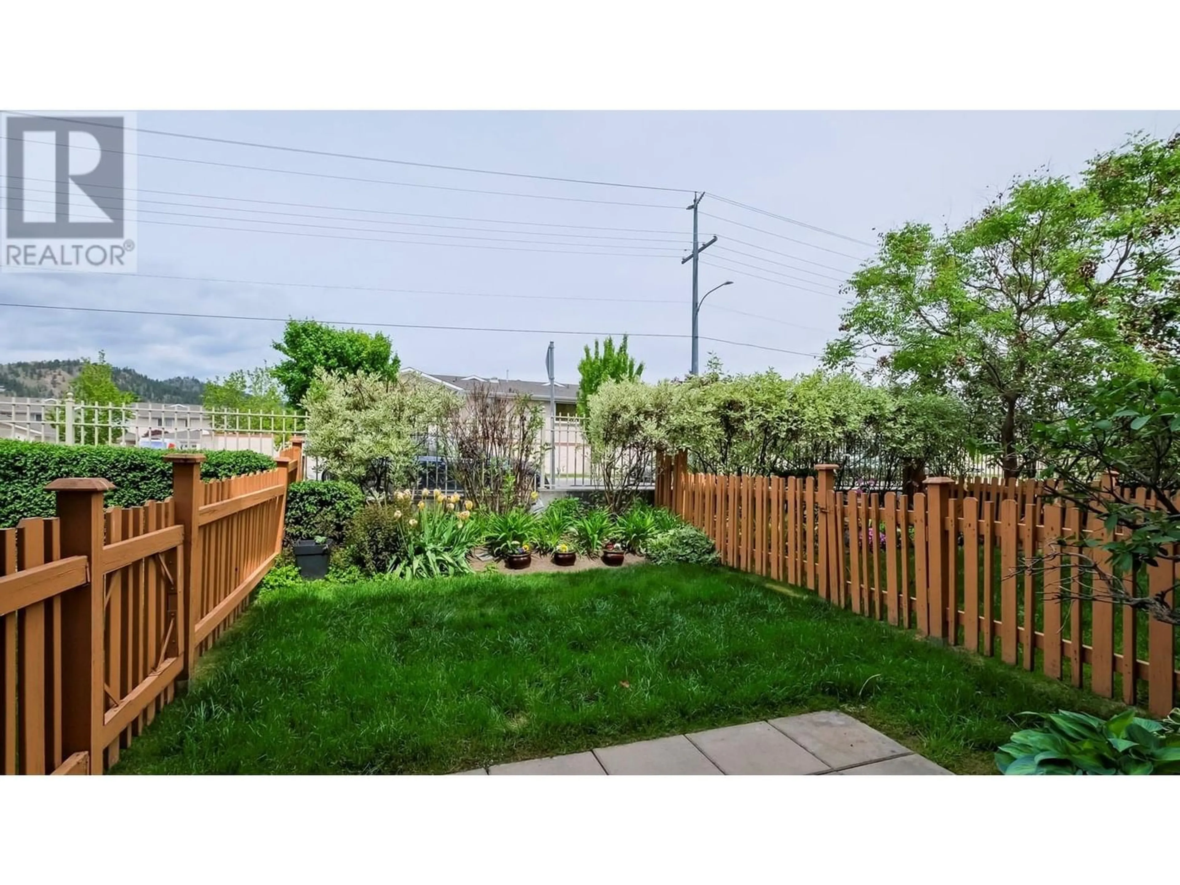 Fenced yard for 1853 Parkview Crescent Unit# 30, Kelowna British Columbia V1X8A3