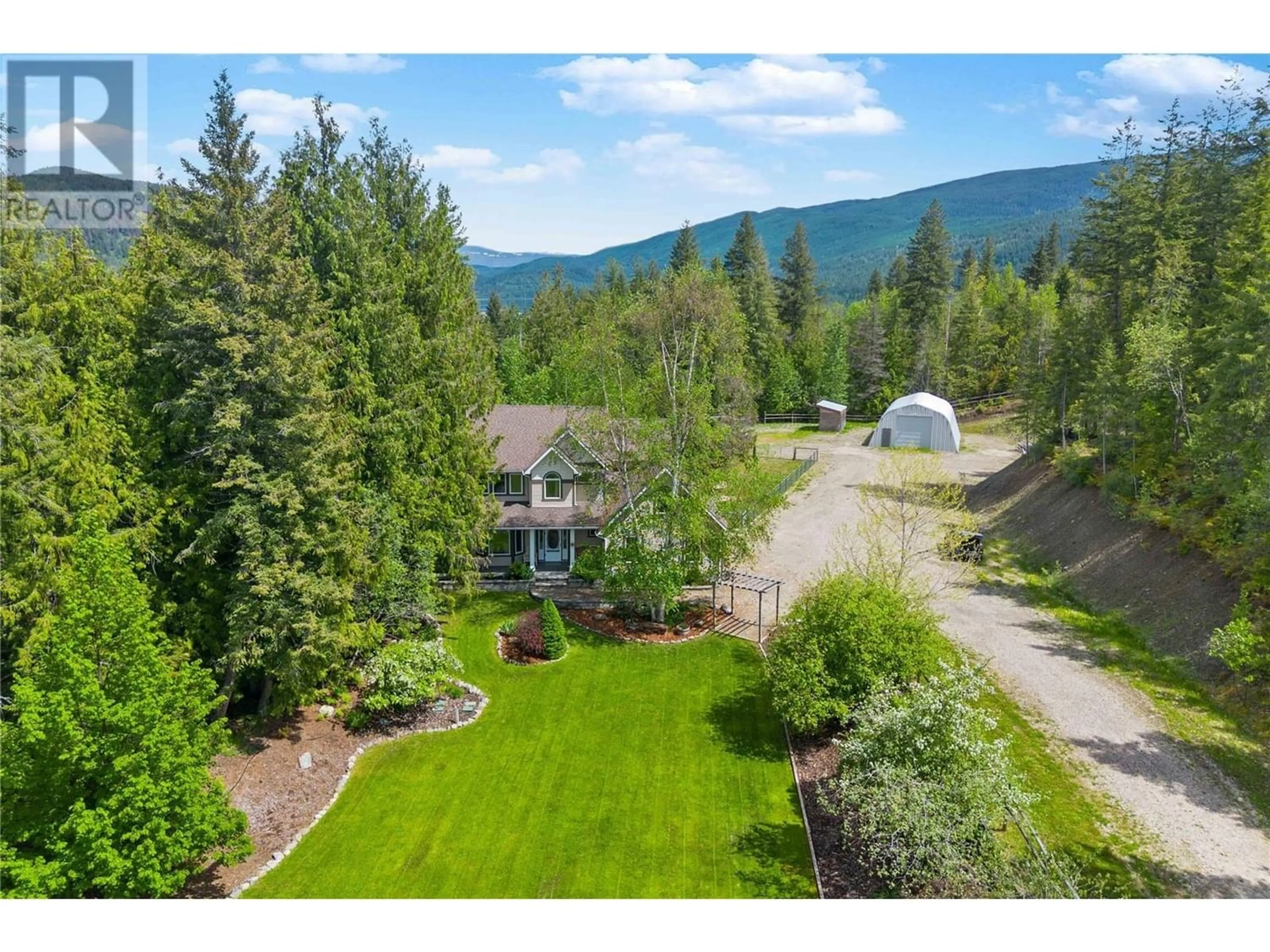 Fenced yard for 2786 Schmid Road, Tappen British Columbia V0E2W1