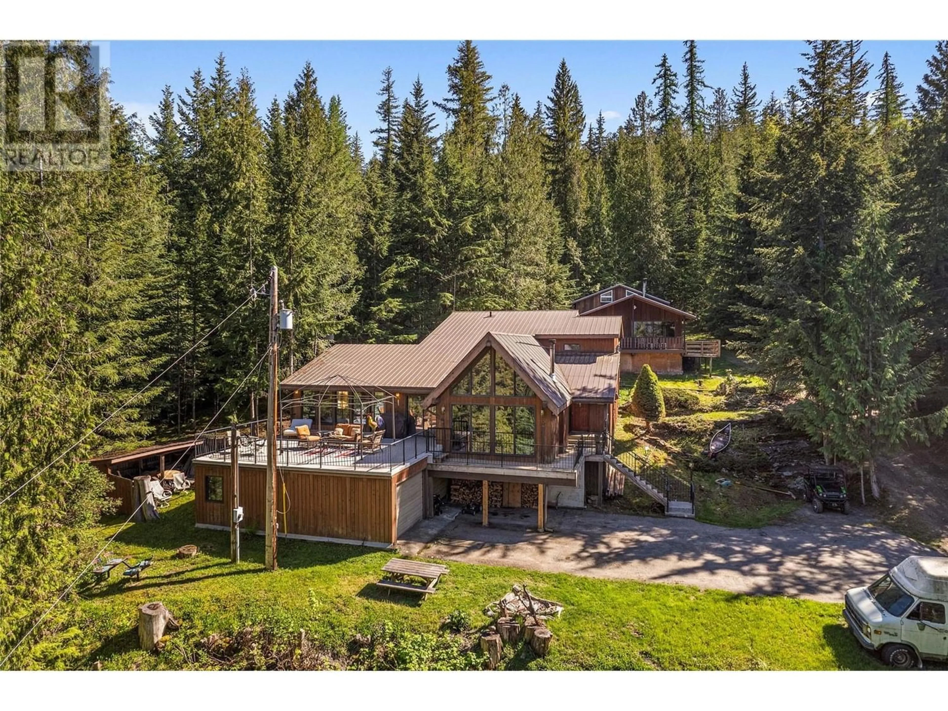 Frontside or backside of a home for 5508 Eagle Bay Road, Eagle Bay British Columbia V0E1T0