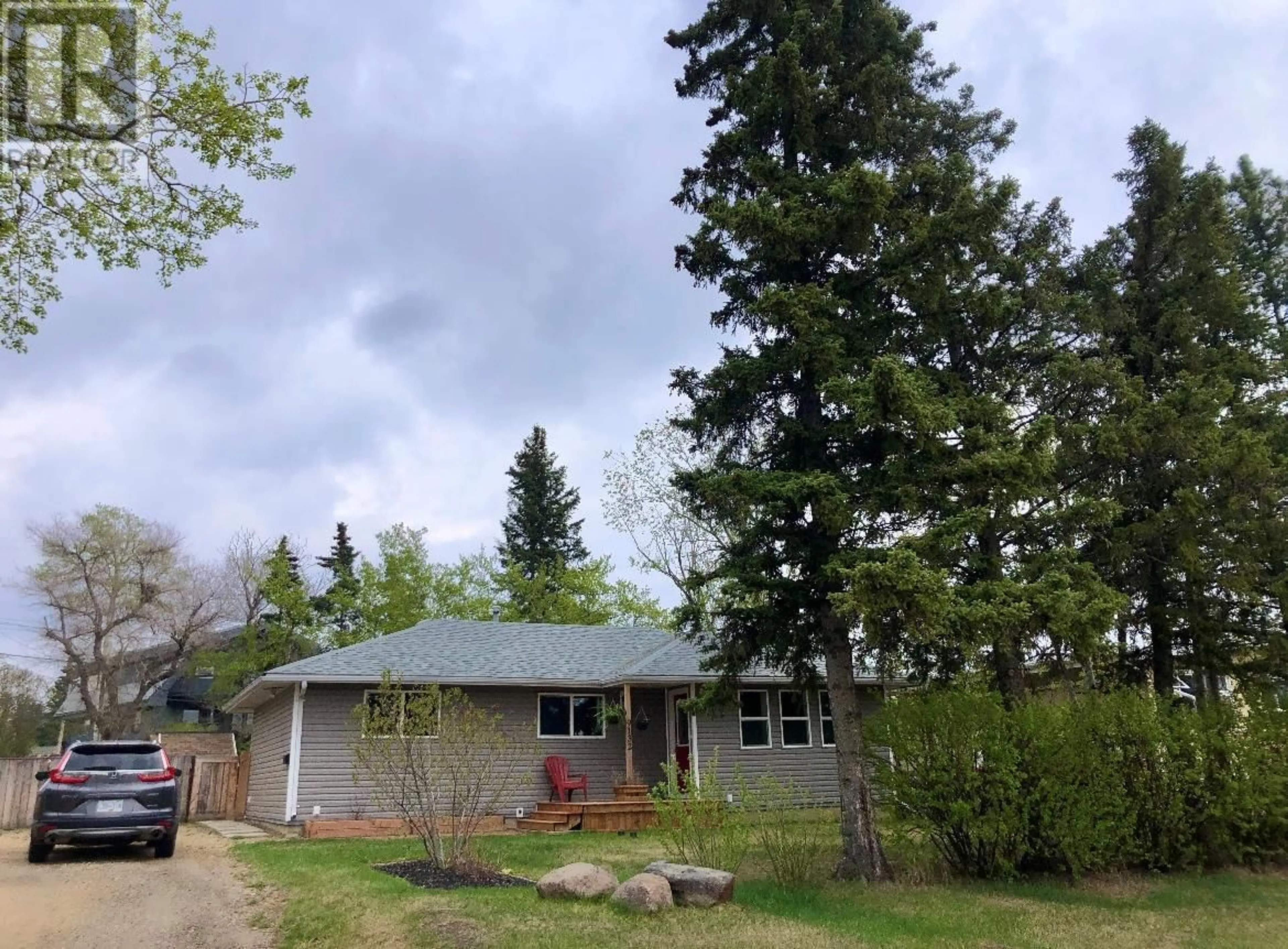 Frontside or backside of a home for 9132 9 Street, Dawson Creek British Columbia V1G3S1