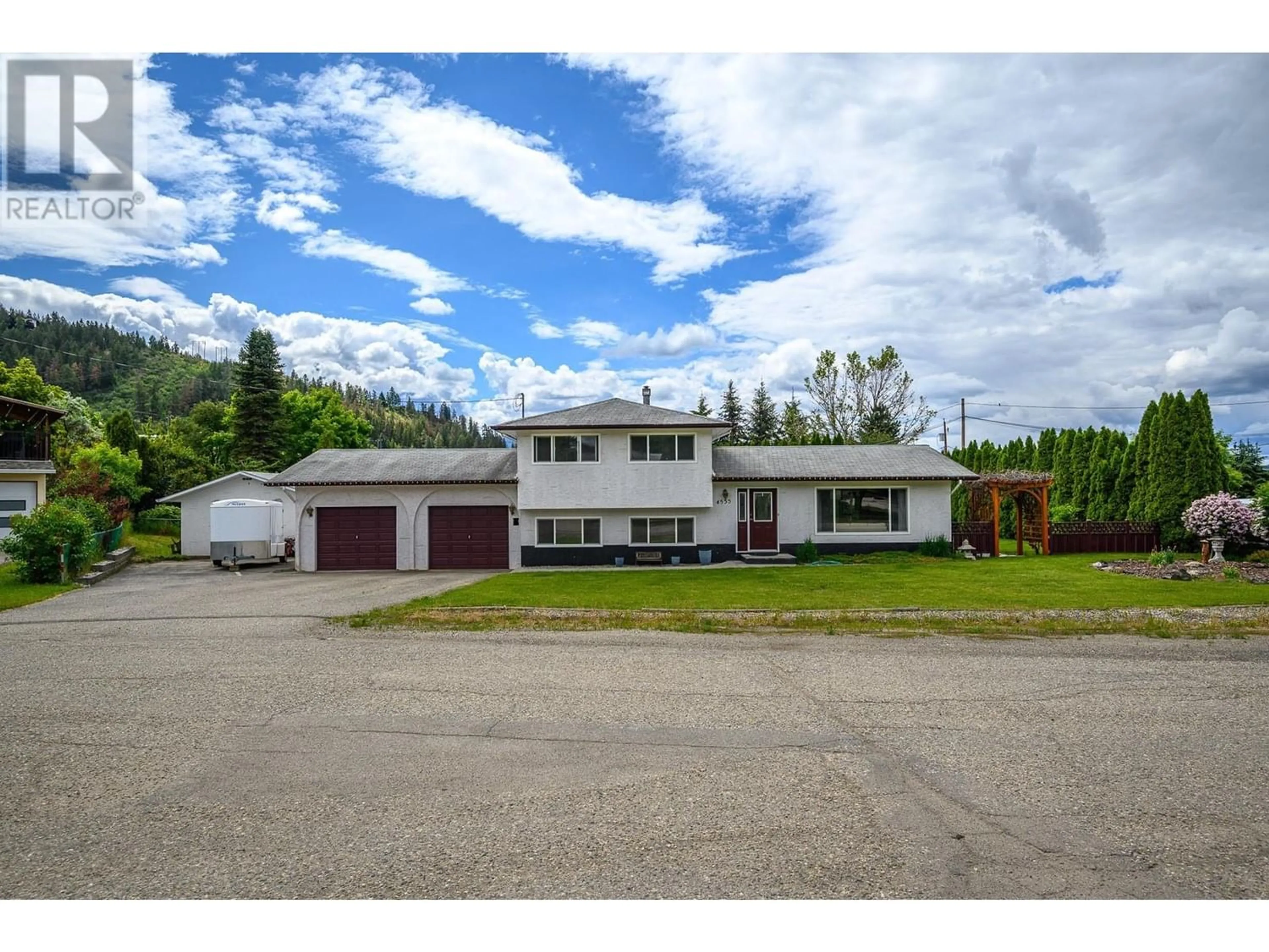 Frontside or backside of a home for 4535 Bolduc Road, Vernon British Columbia V1B3J1