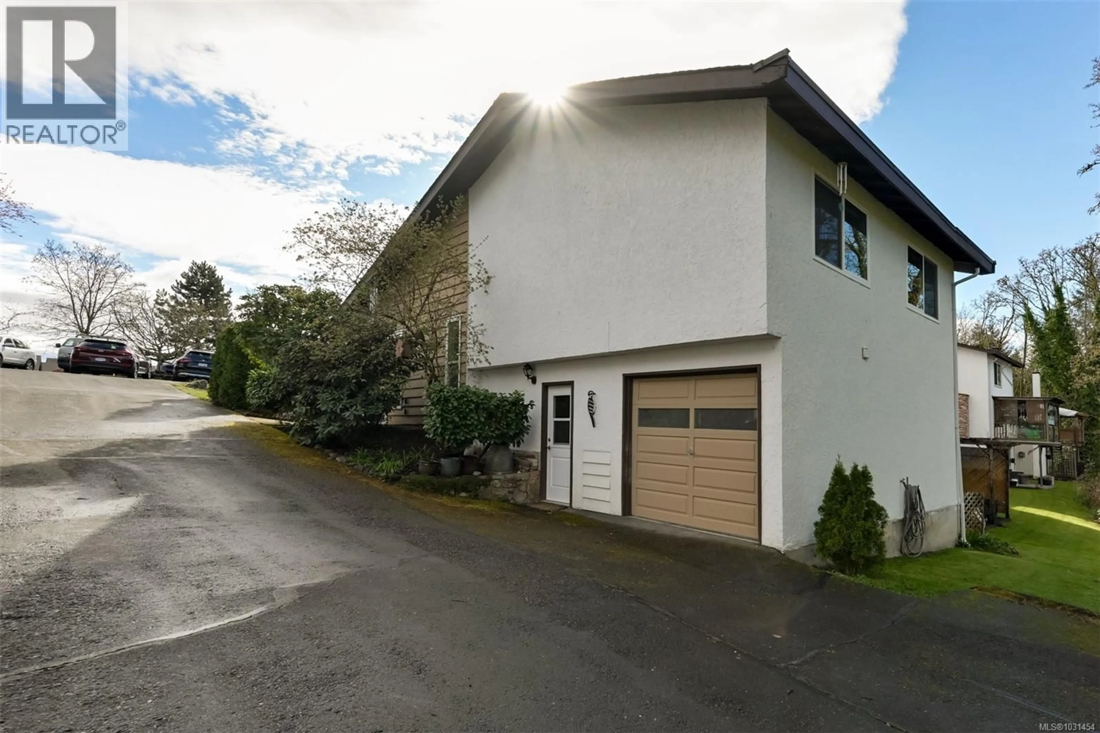 Unknown for 12 - 6172 ALINGTON ROAD, Duncan British Columbia V9L2E9