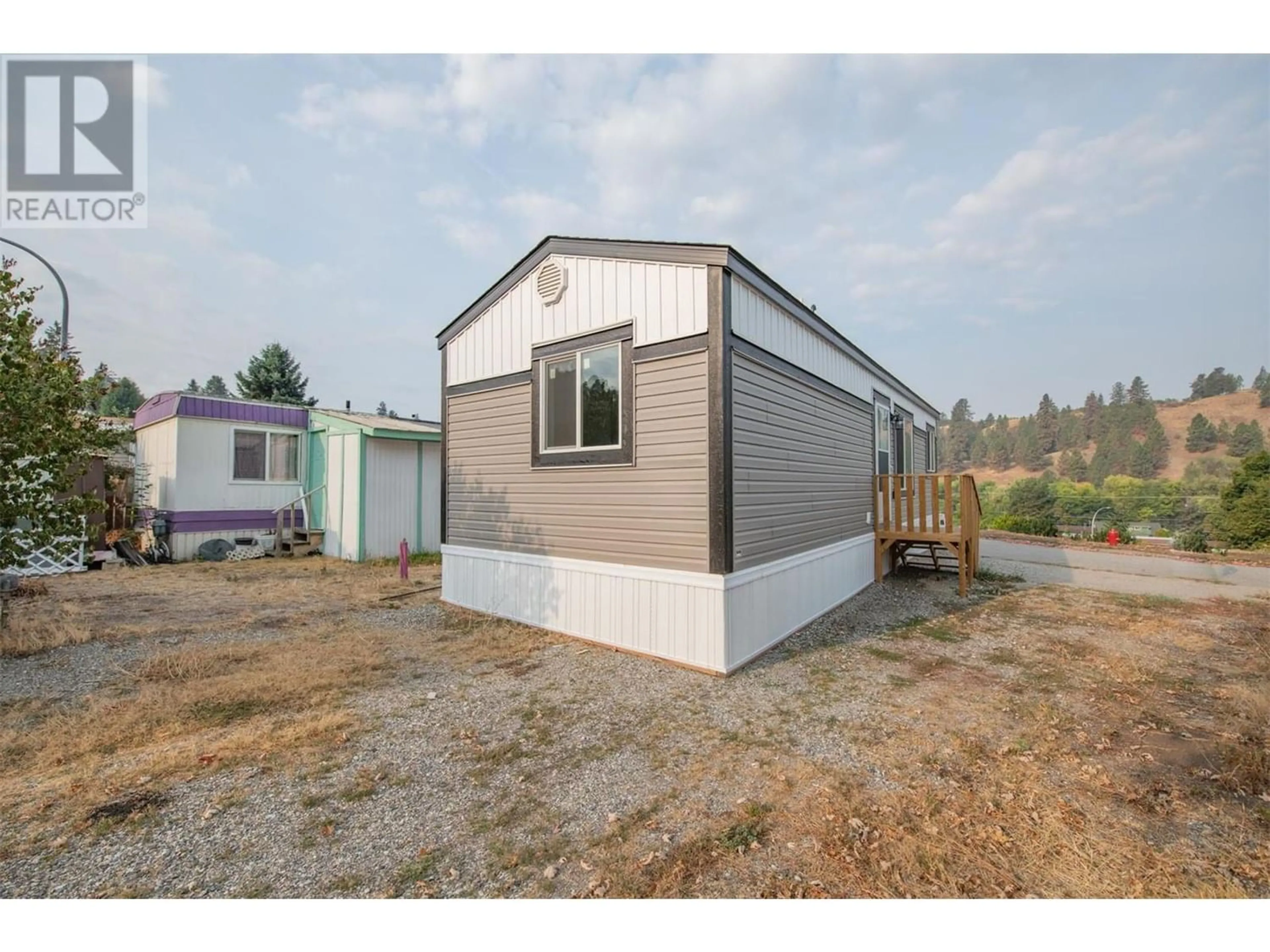 Shed for 15401 Kalamalka Road Unit# 151, Vernon British Columbia V1B2B3