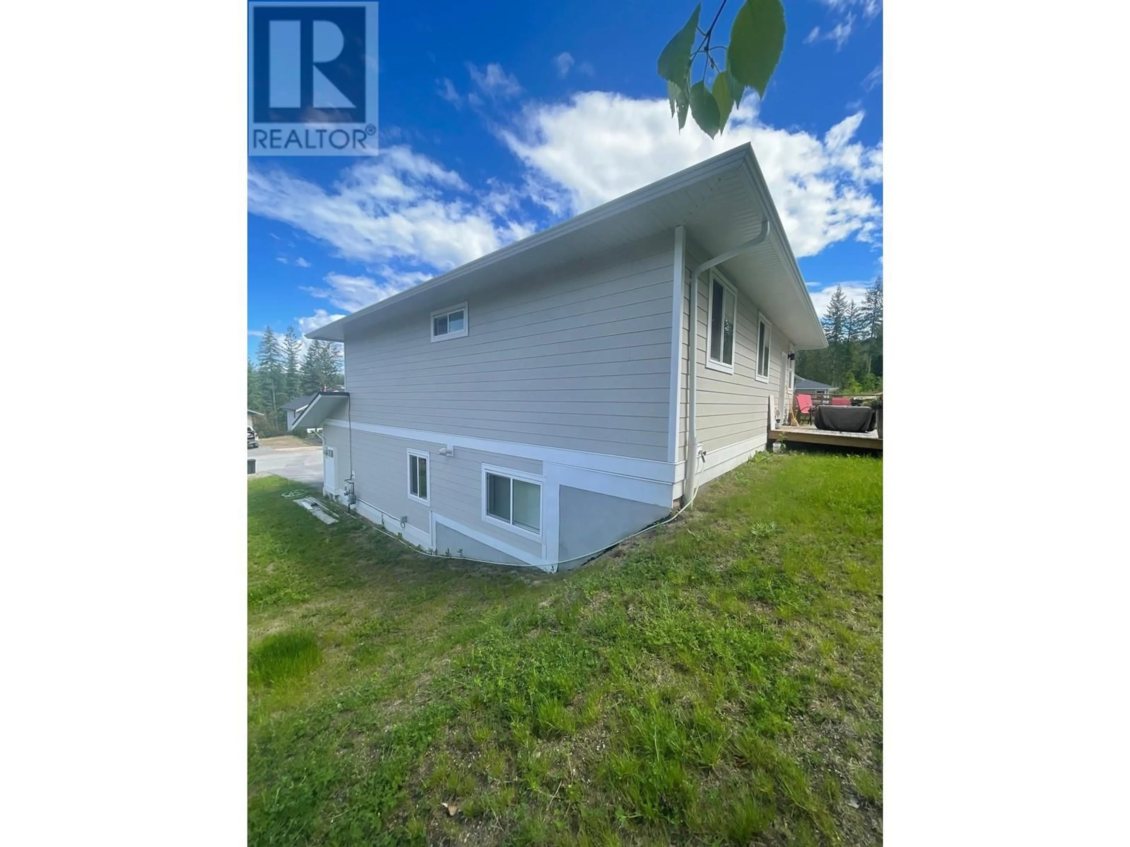 Frontside or backside of a home, cottage for 2860 Golf Course Drive, Blind Bay British Columbia V0E1H2