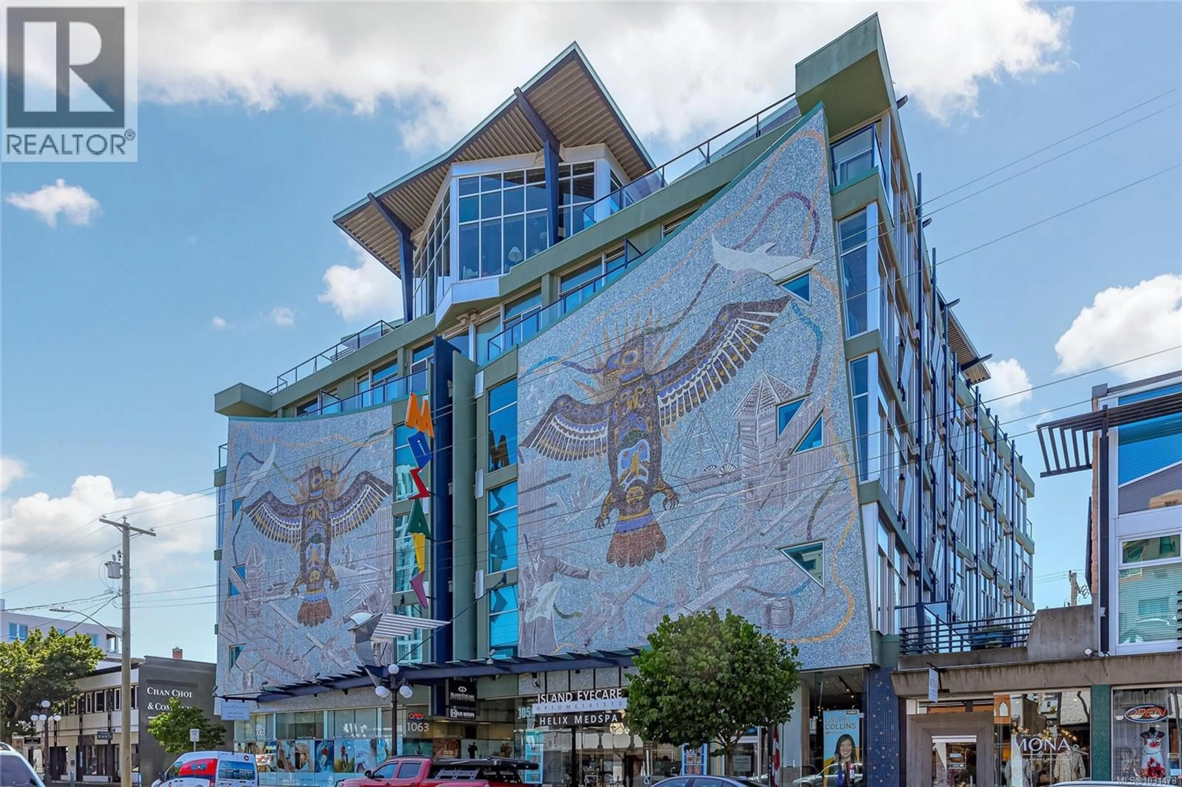 Unknown for 411 - 1061 FORT STREET, Victoria British Columbia V8V5A1