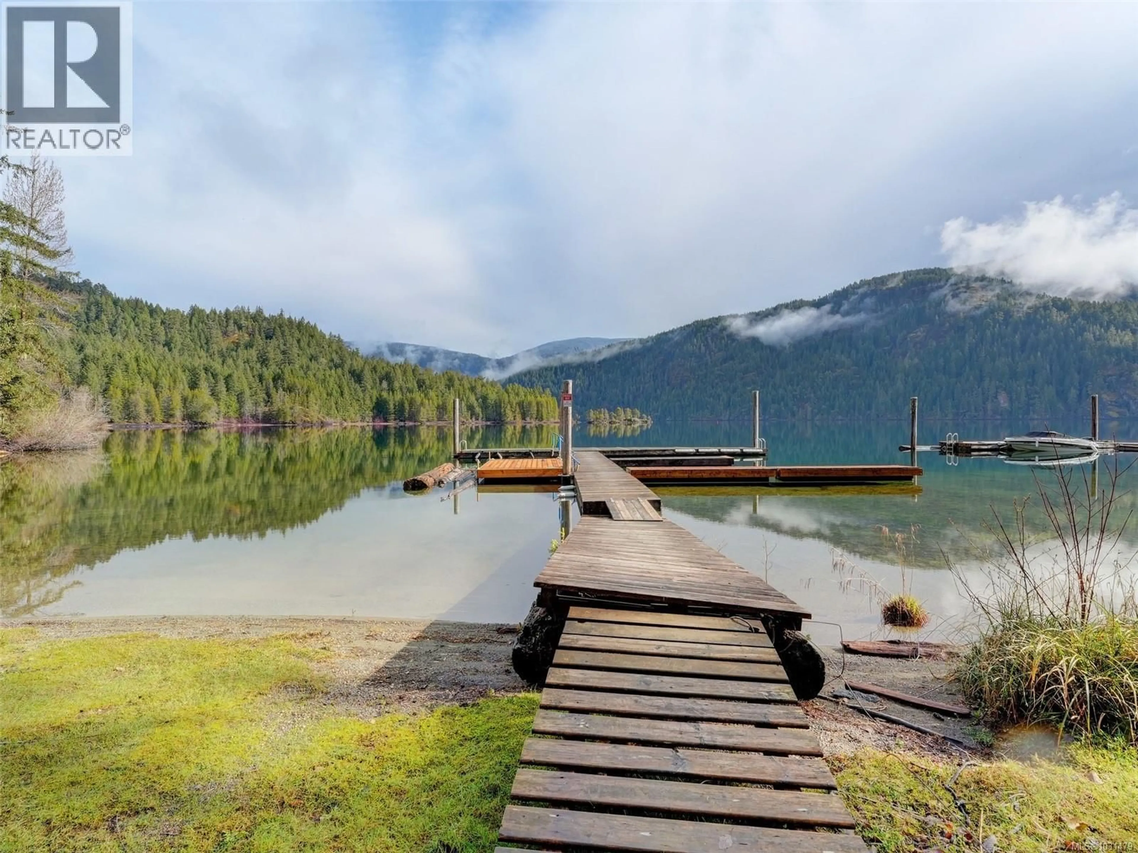 Unknown for 7363 WALTON ROAD, Honeymoon Bay British Columbia V0R1Y0