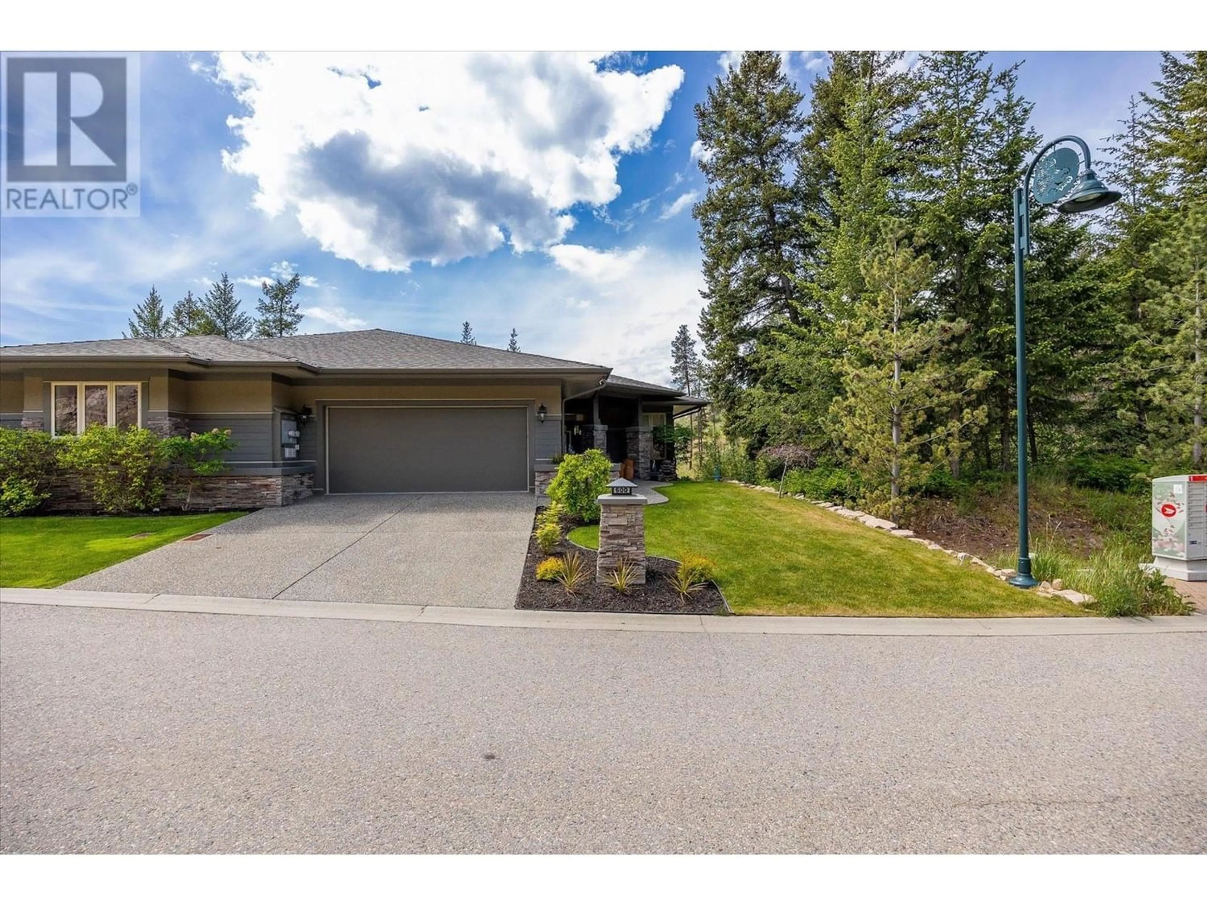 Frontside or backside of a home for 600 Birdie Lake Court, Vernon British Columbia V1H2K3
