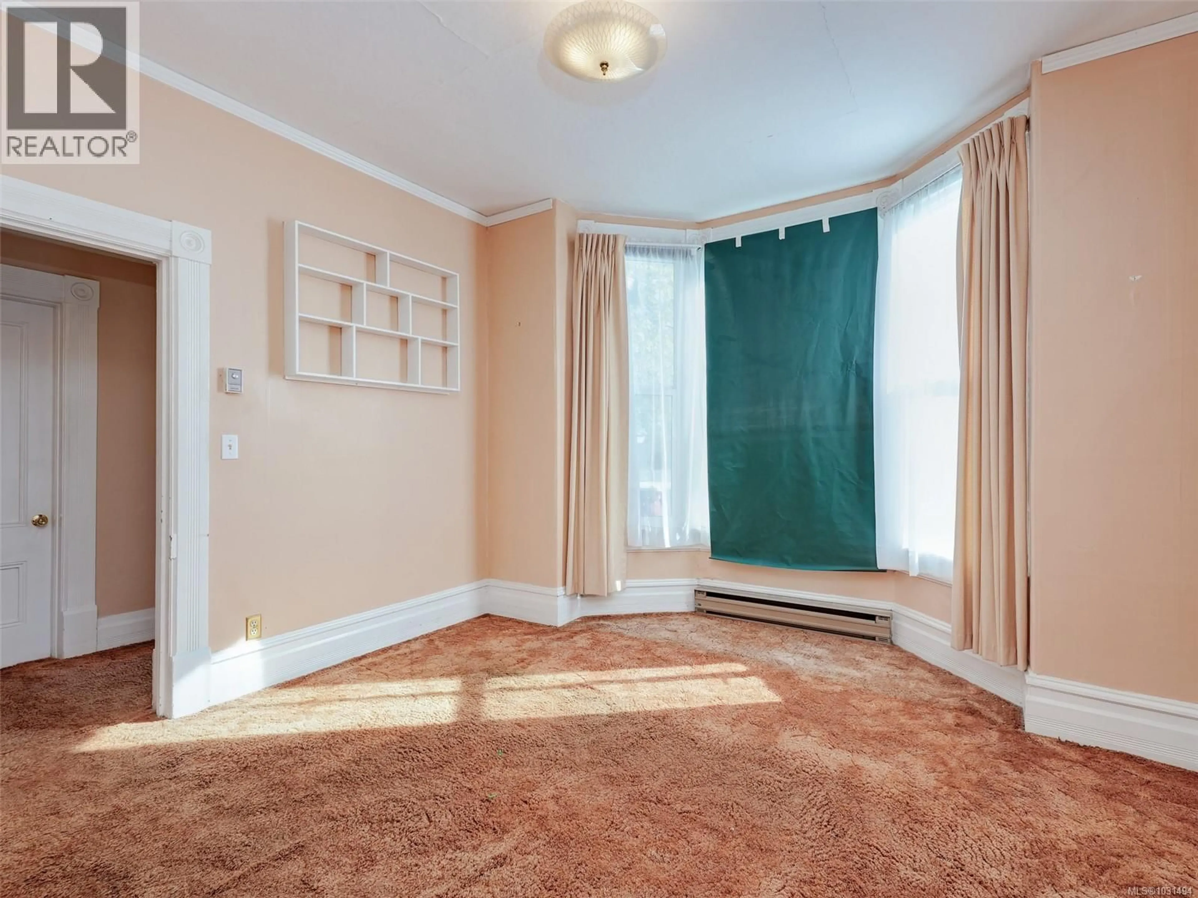 A pic of a room for 602 CRAIGFLOWER ROAD, Victoria British Columbia V9A2W2