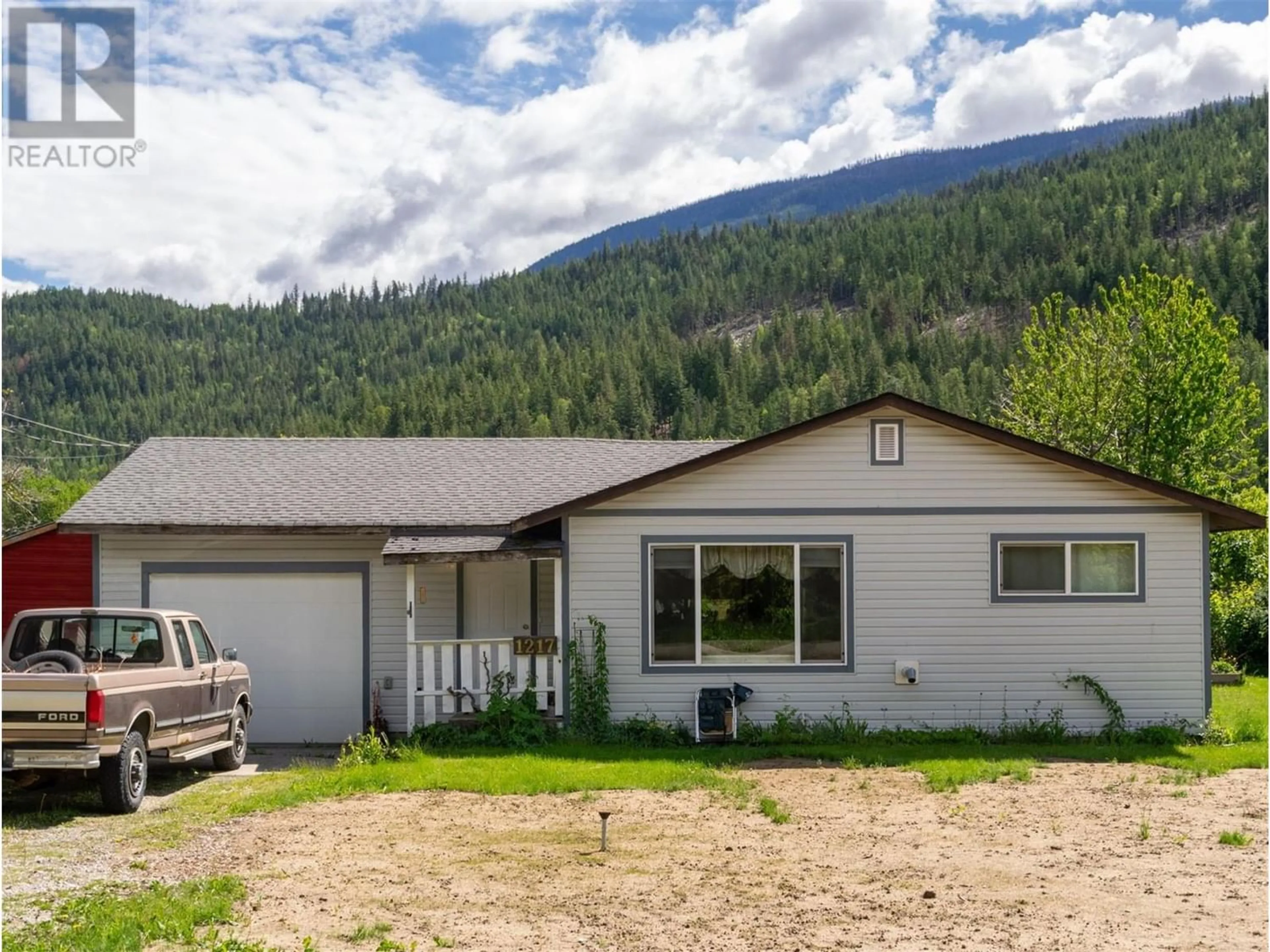 Frontside or backside of a home for 1217 Green Road S, Sicamous British Columbia V0E2V0