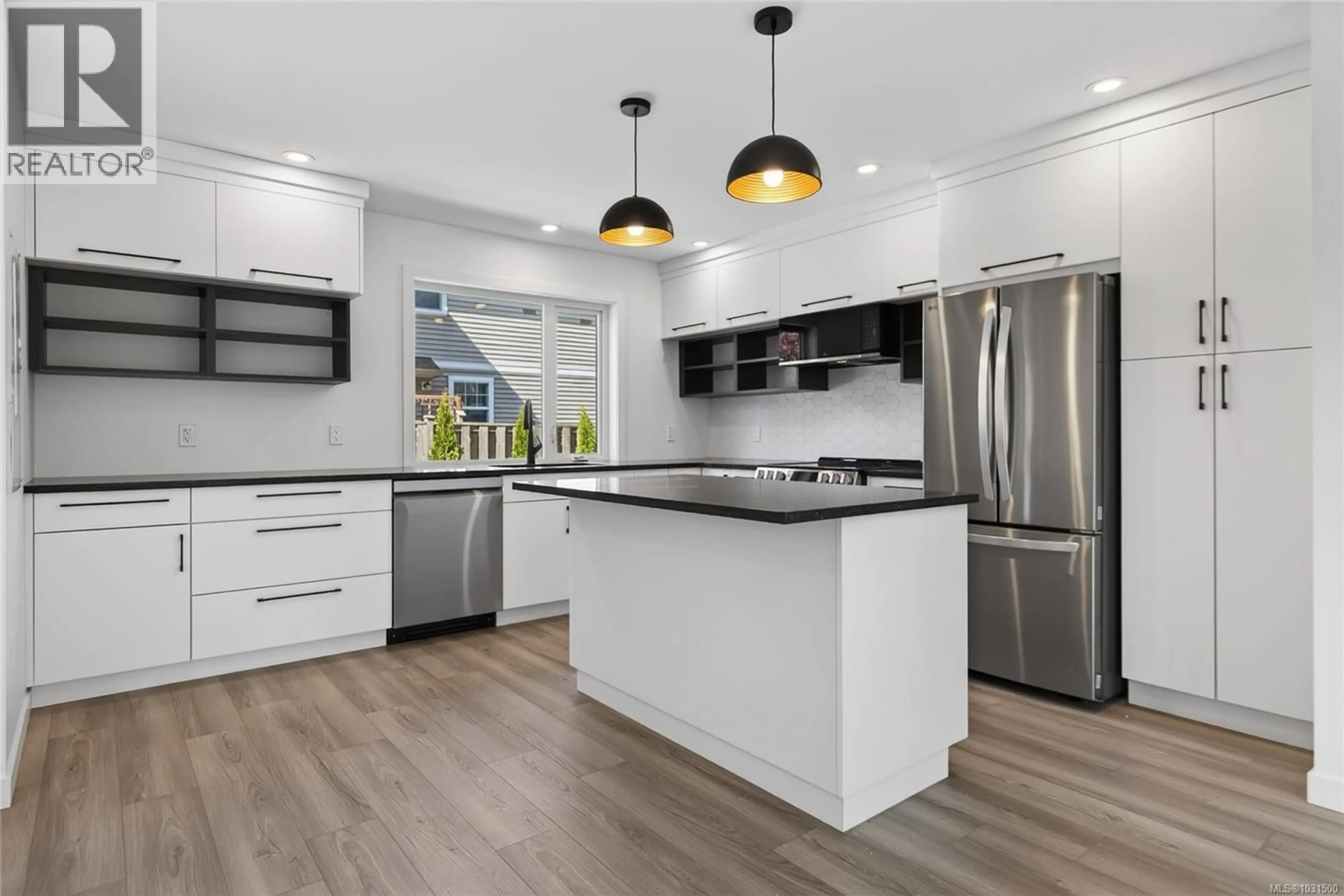 Contemporary kitchen, unknown for 3 - 1590 PIERCY AVENUE, Courtenay British Columbia V9N3E9