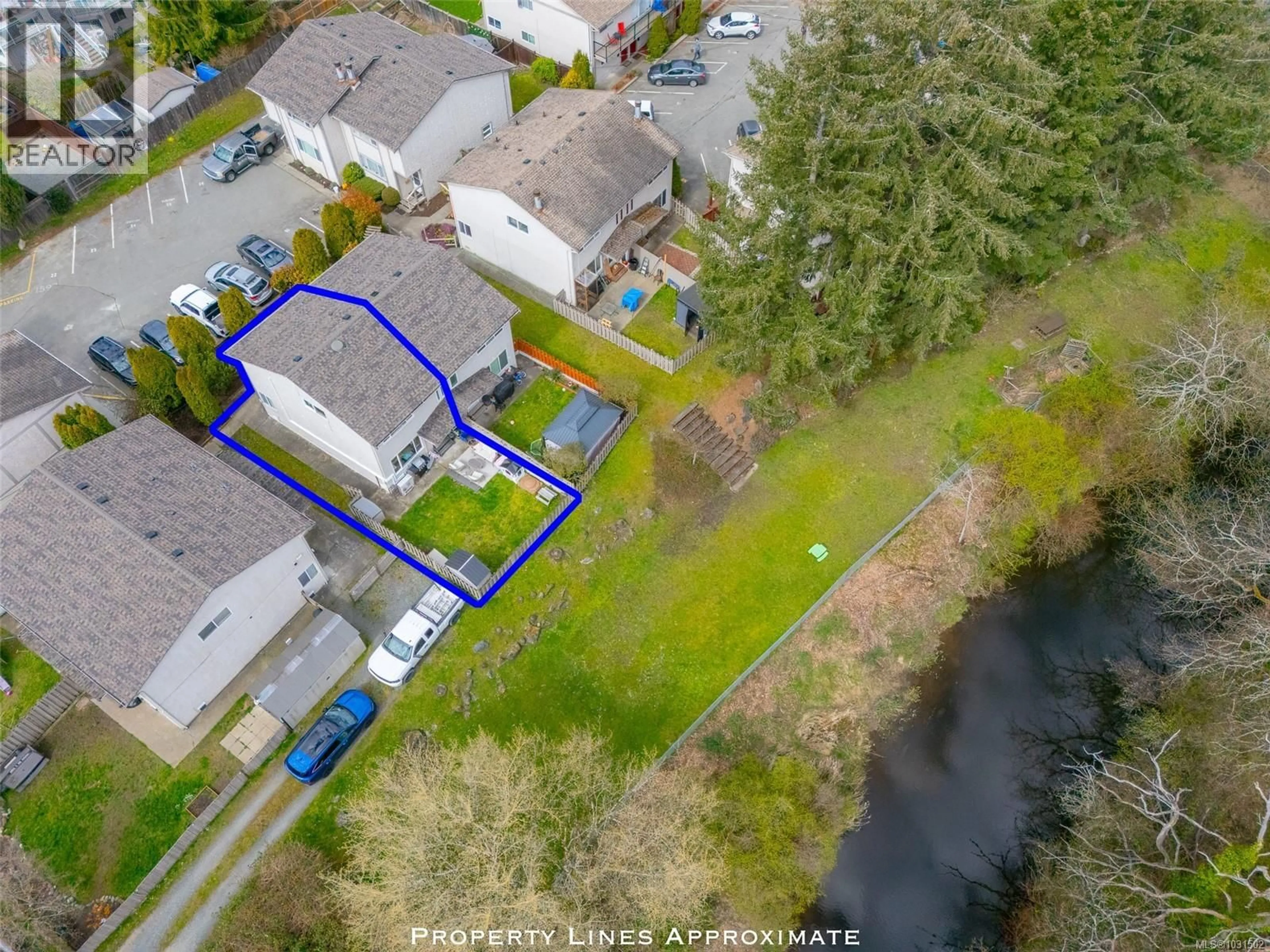 A pic from outside/outdoor area/front of a property/back of a property/a pic from drone, water/lake/river/ocean view for 1610 FULLER STREET, Nanaimo British Columbia V9S1B1