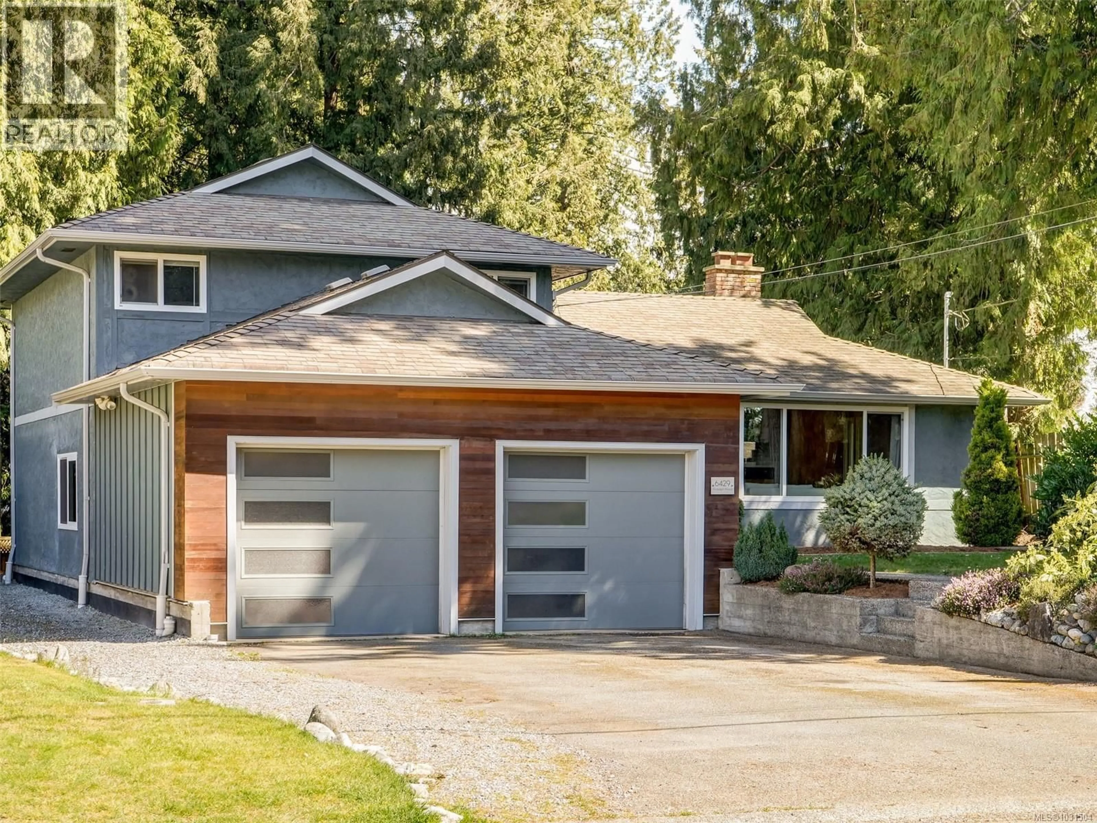 Home with vinyl exterior material, street for 6429 RODOLPH ROAD, Central Saanich British Columbia V8Z5W3