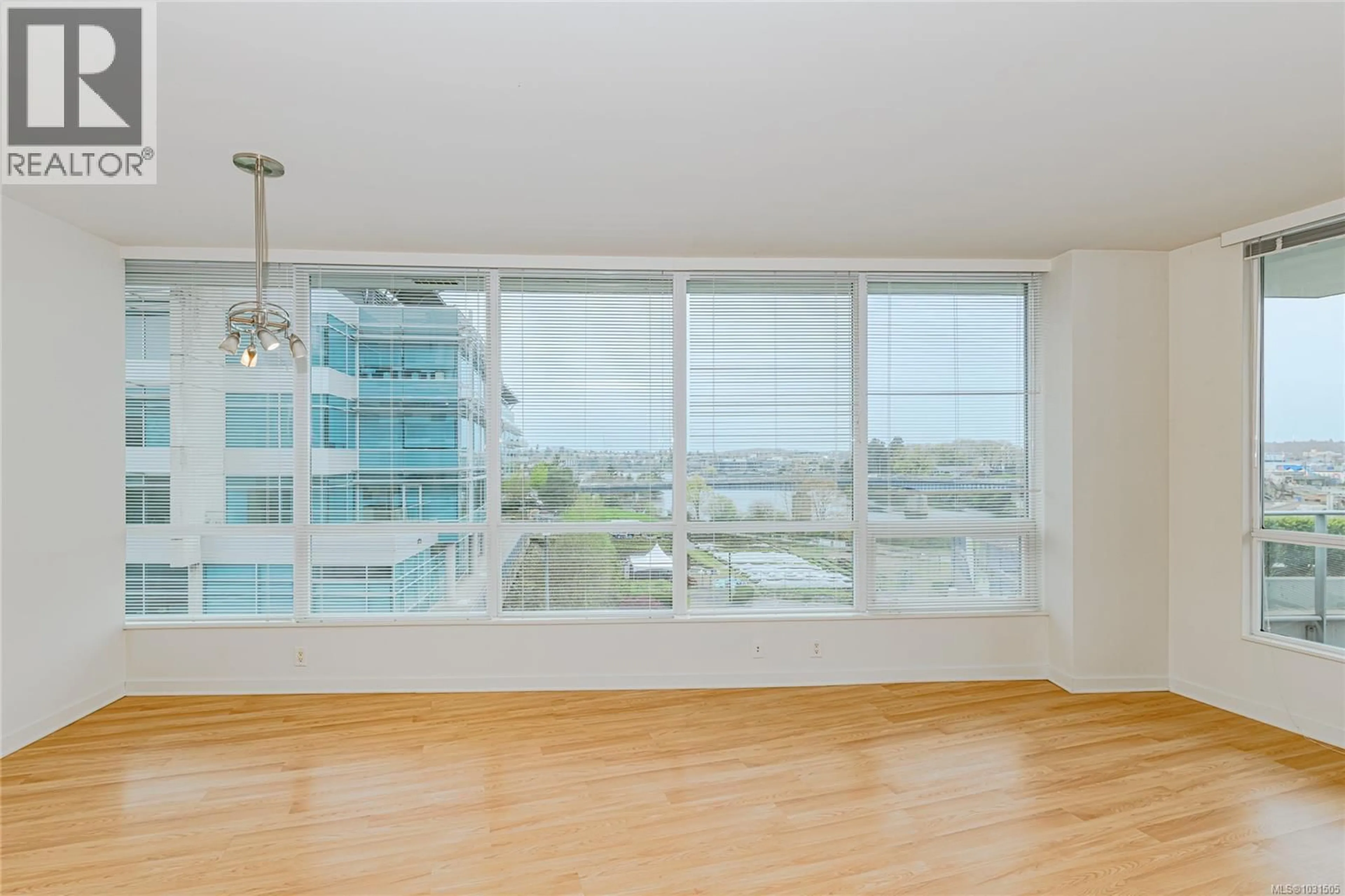 A pic of a room for 406 - 399 TYEE ROAD, Victoria British Columbia V9A0A8