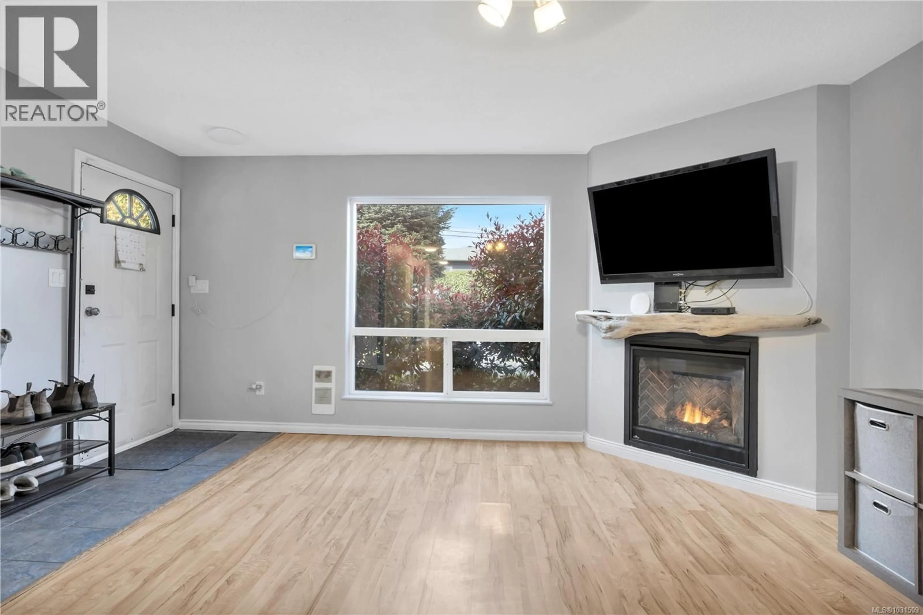 Unknown for 682 BRUCE AVENUE, Nanaimo British Columbia V9R3Y7