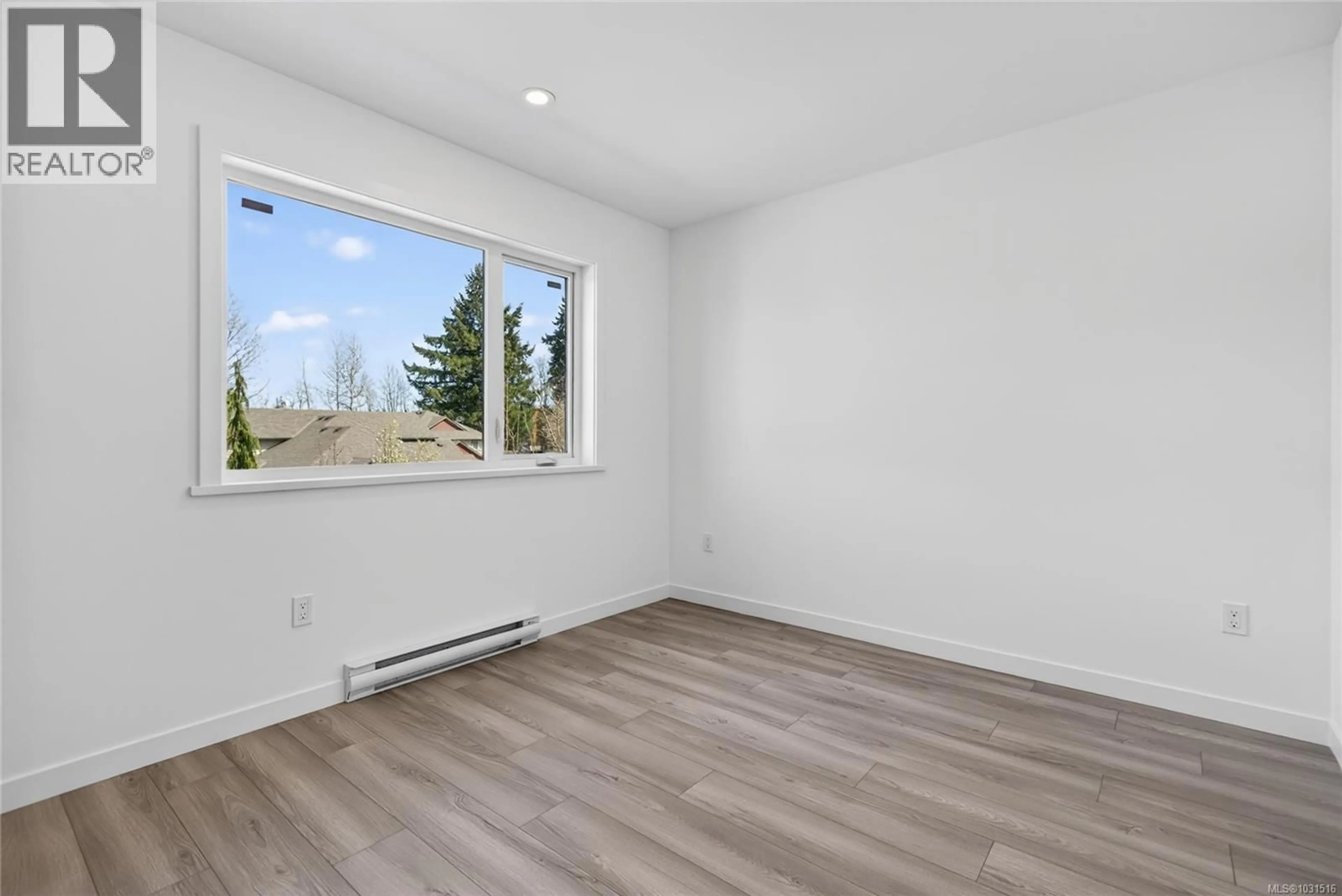 A pic of a room for 5 - 1590 PIERCY AVENUE, Courtenay British Columbia V9N3E9