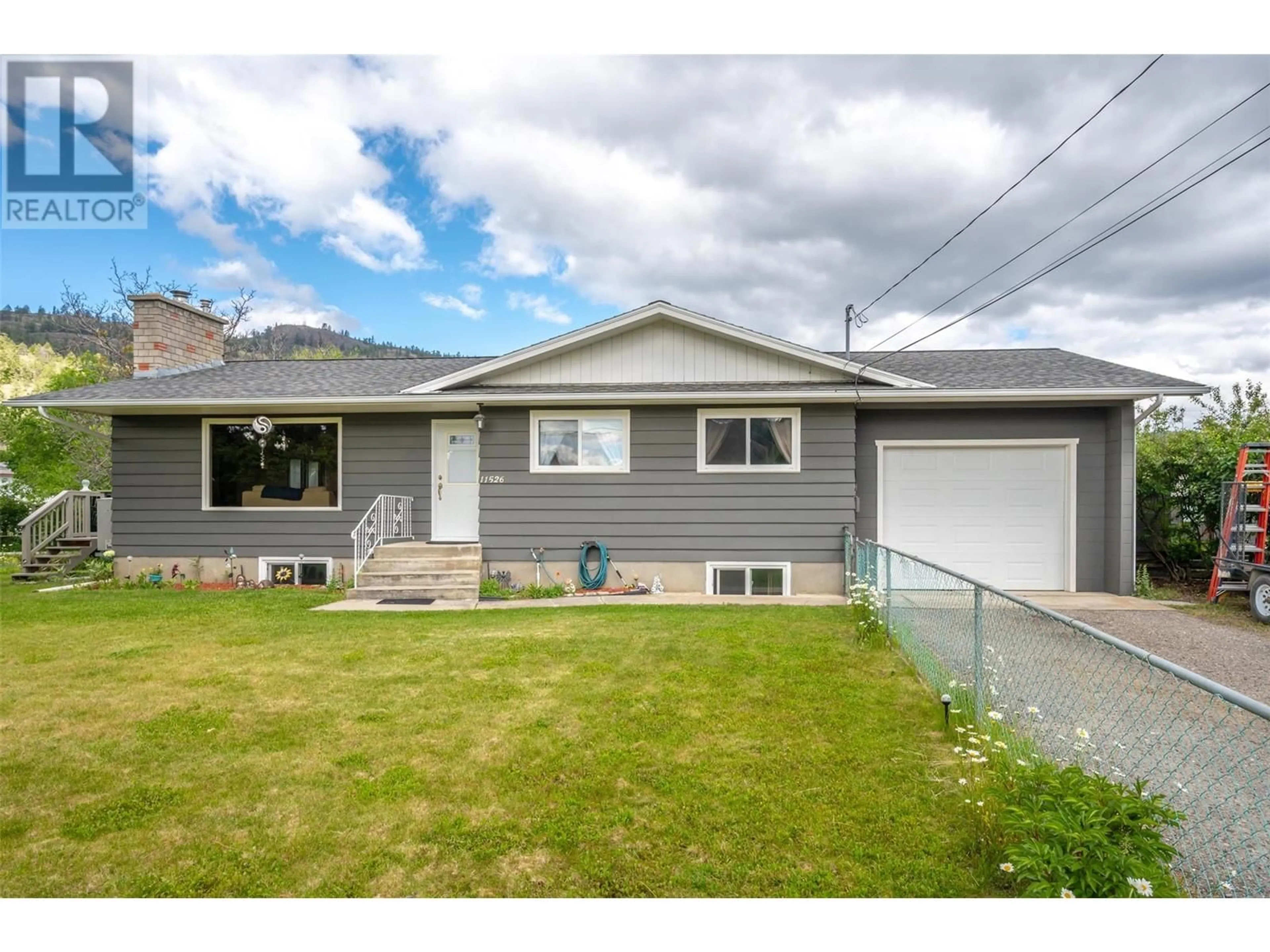 Frontside or backside of a home for 11526 Dunsdon Crescent, Summerland British Columbia V0H1Z0