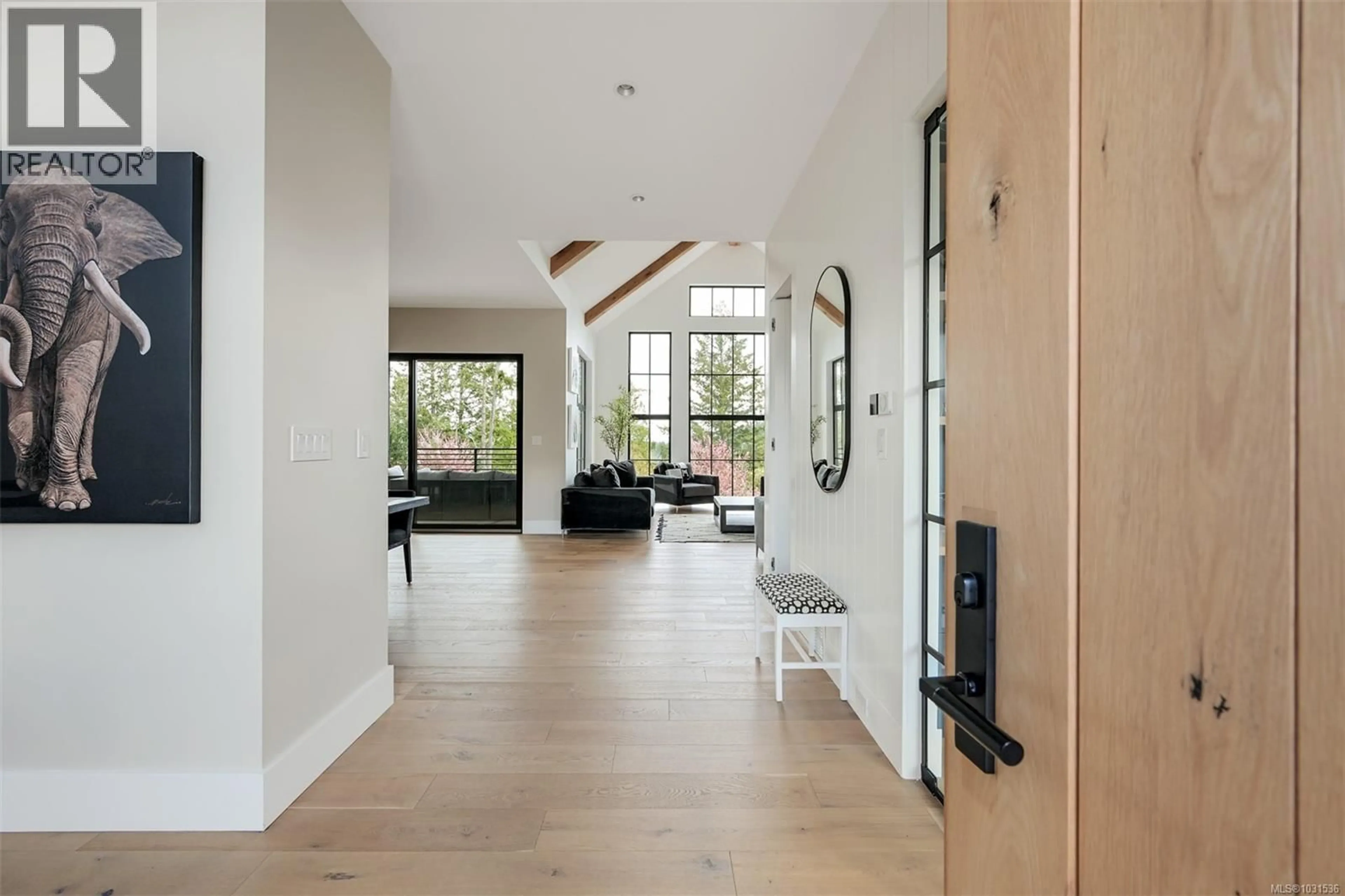 Indoor entryway for 2042 PINEHURST TERRACE, Langford British Columbia V9B3S3