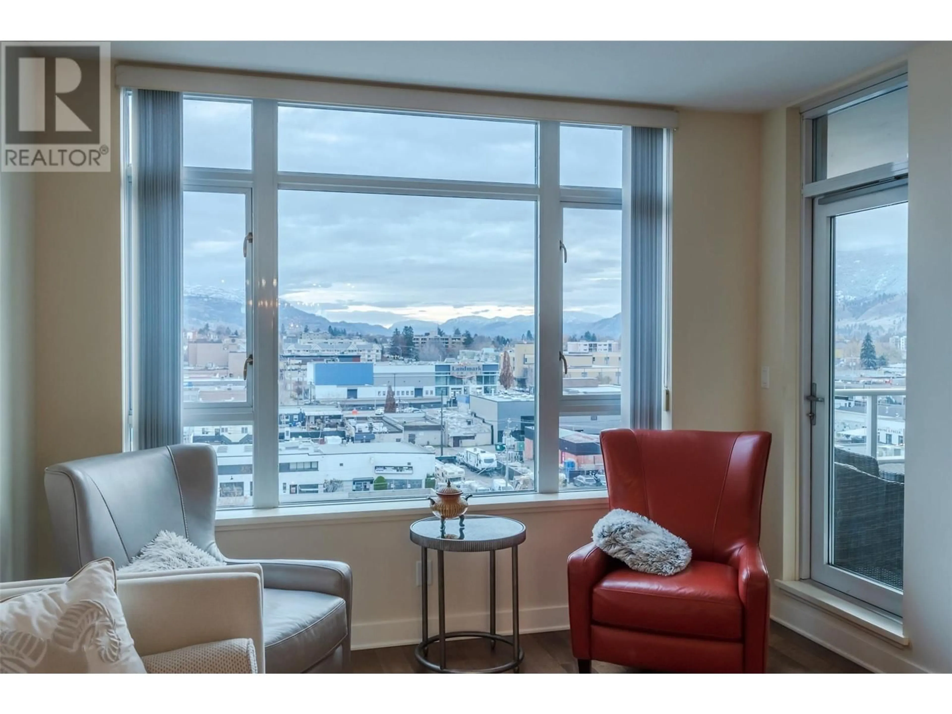 Living room with furniture, unknown for 806 - 75 MARTIN STREET, Penticton British Columbia V2A5L3