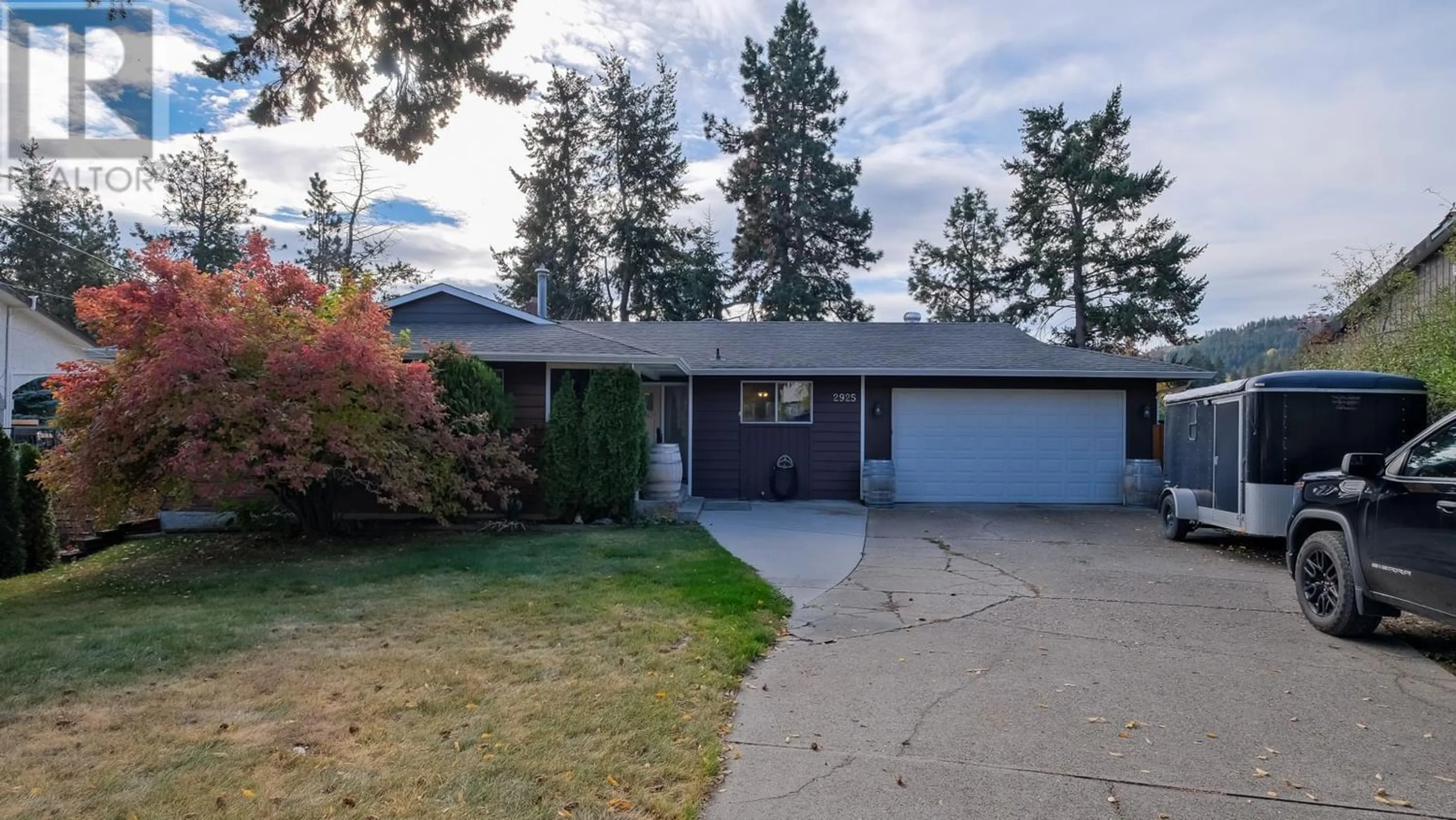 Frontside or backside of a home for 2925 McRae Road, West Kelowna British Columbia V4T1G6