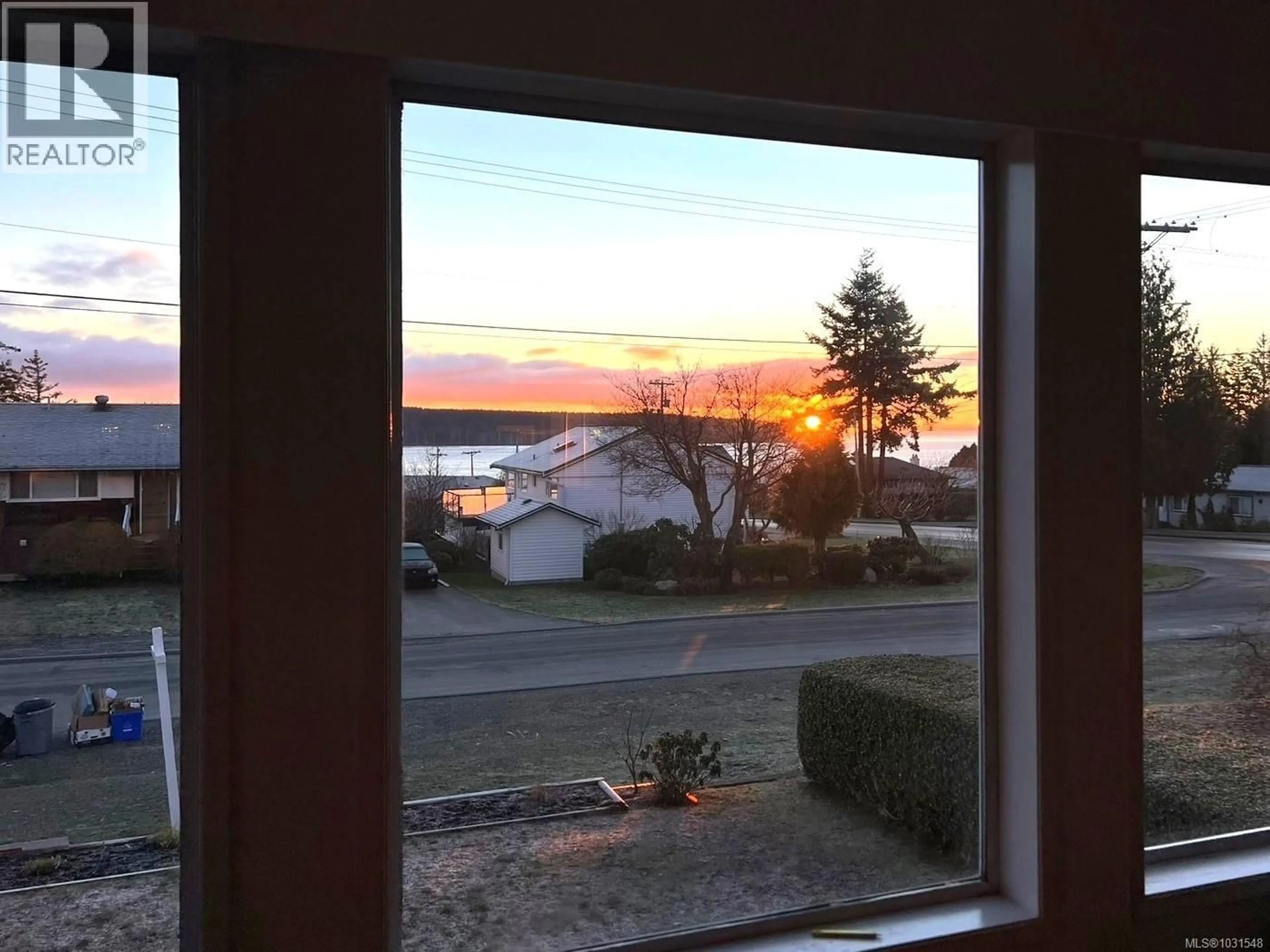 Unknown for 222 THULIN STREET, Campbell River British Columbia V9W2K7