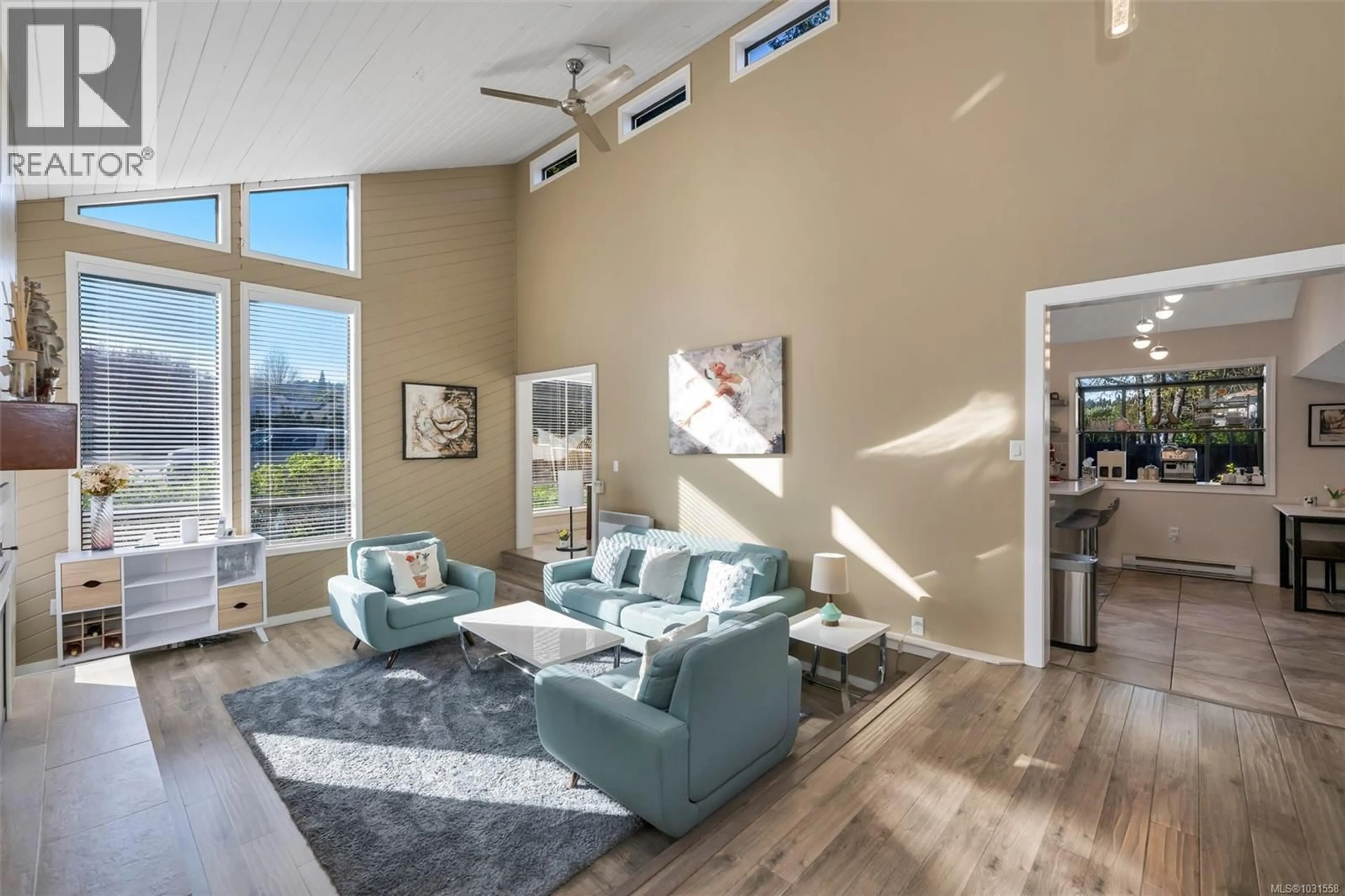 Living room with furniture, unknown for 1171 ROYAL OAK DRIVE, Saanich British Columbia V8X3T7