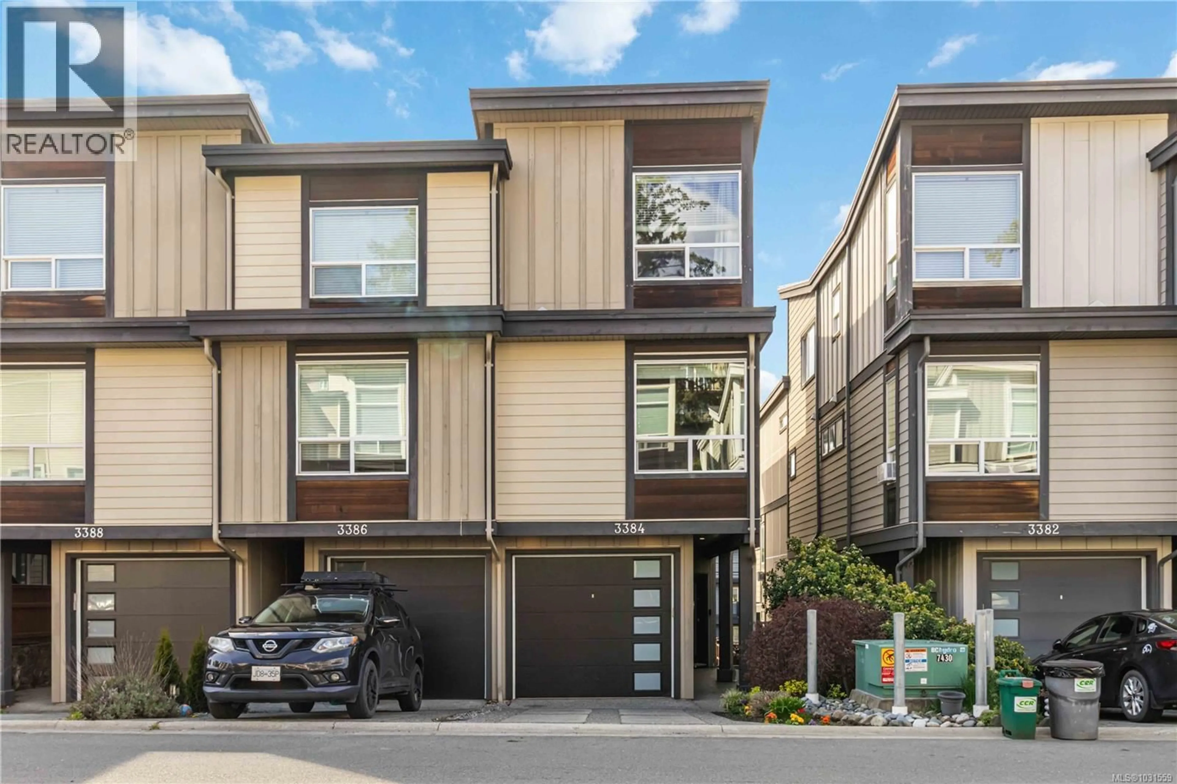 Home with vinyl exterior material, street for 3384 VISION WAY, Langford British Columbia V9C0E4