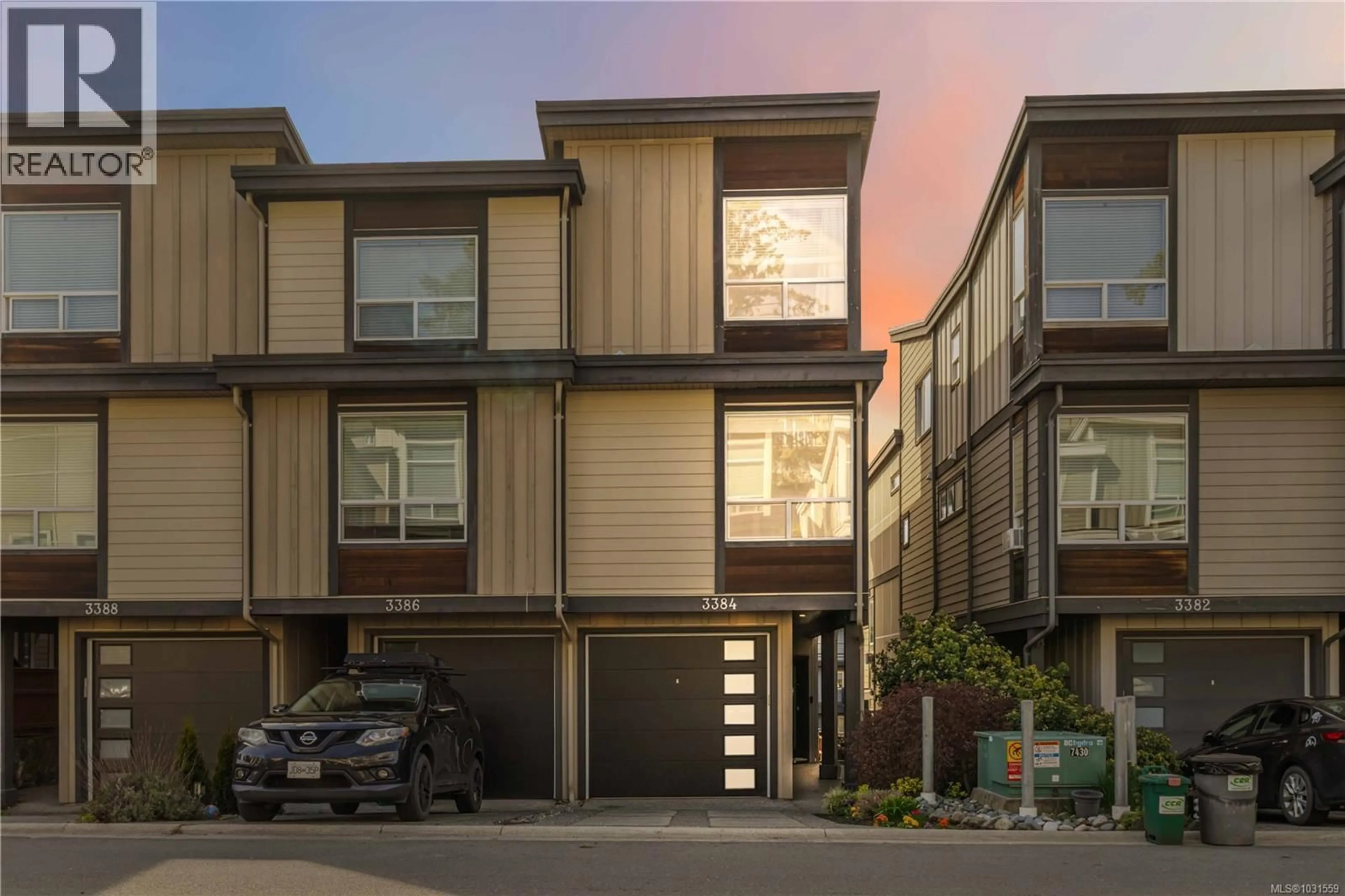 Home with vinyl exterior material, street for 3384 VISION WAY, Langford British Columbia V9C0E4