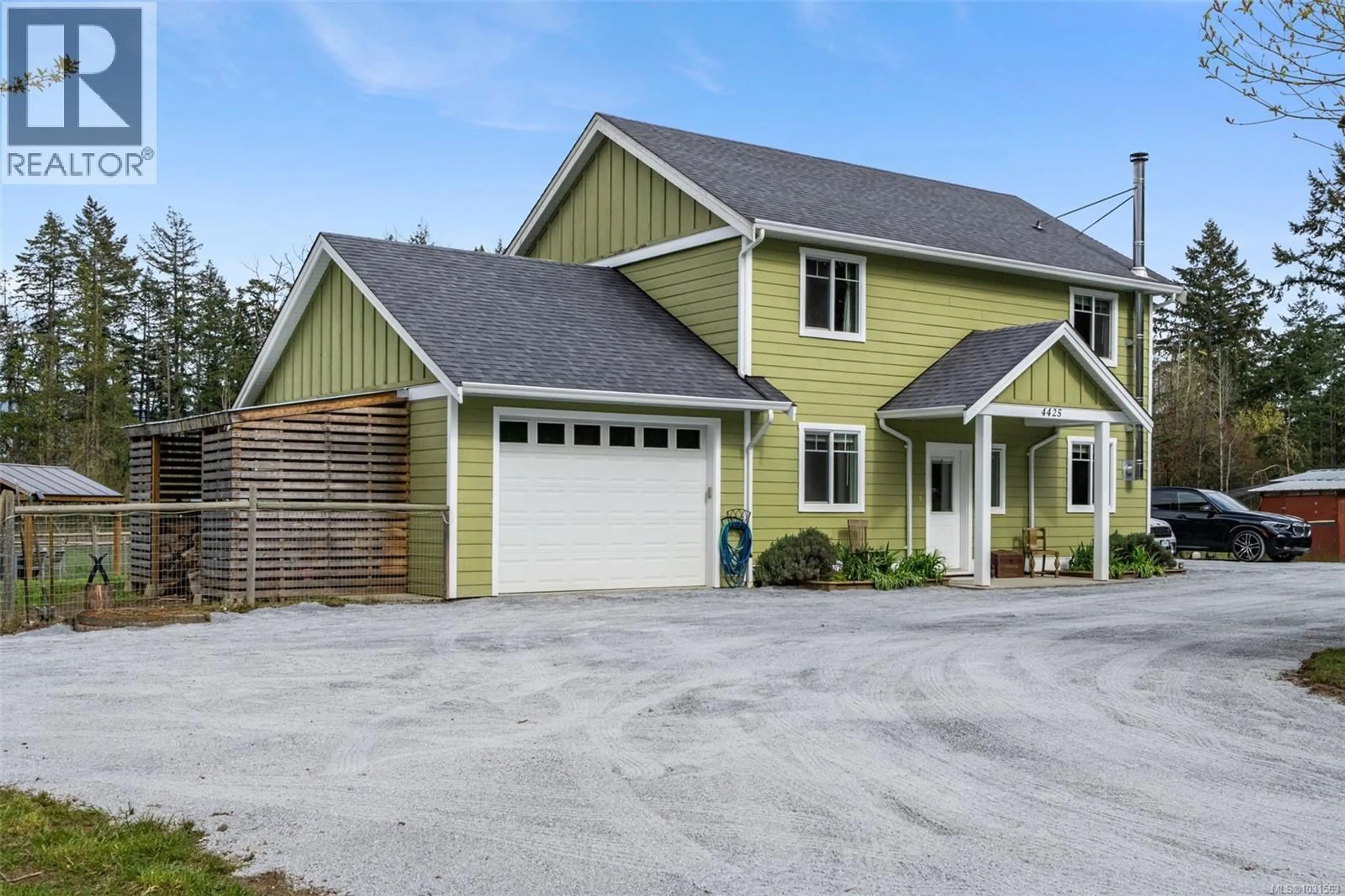 Home with vinyl exterior material, street for 4425 TELEGRAPH ROAD, Cobble Hill British Columbia V0R1N2