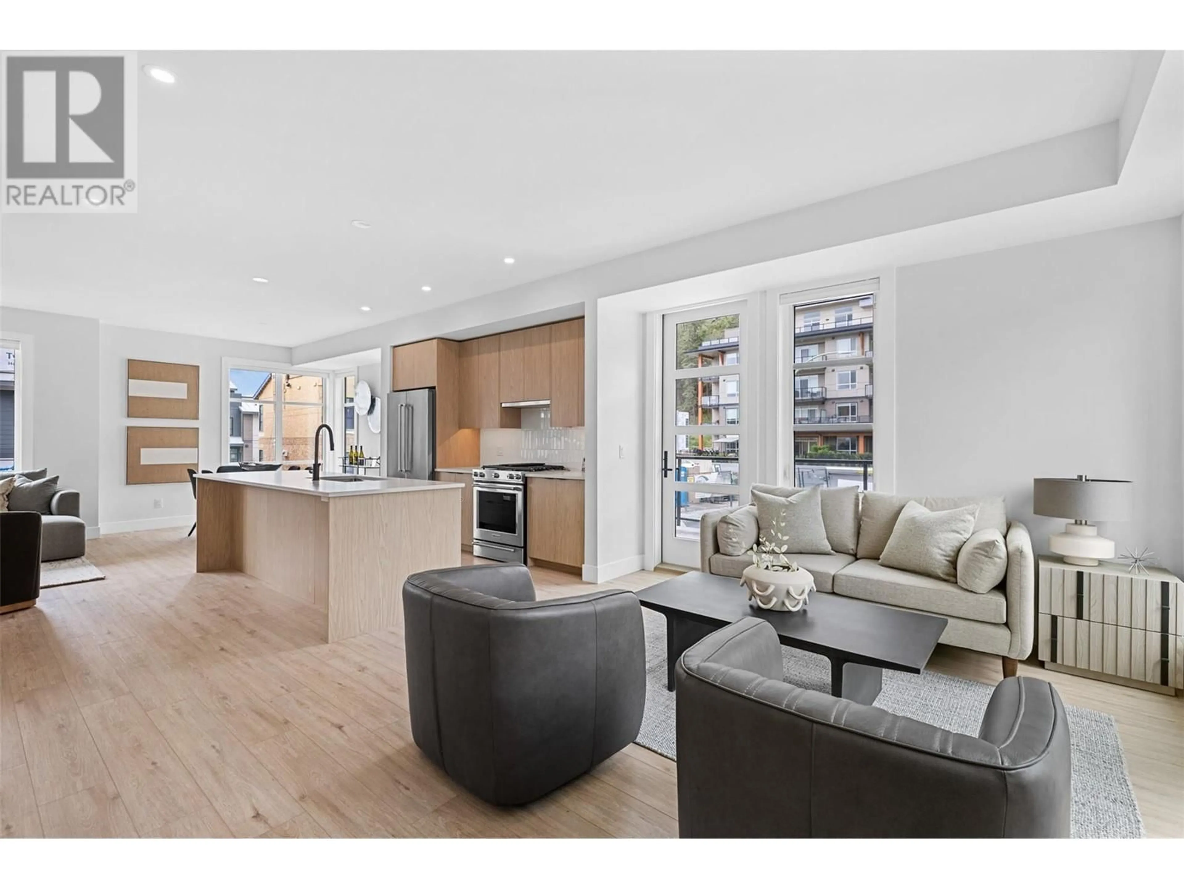 Open concept kitchen, unknown for 101 - 1455 CARA GLEN COURT, Kelowna British Columbia V1V2J1
