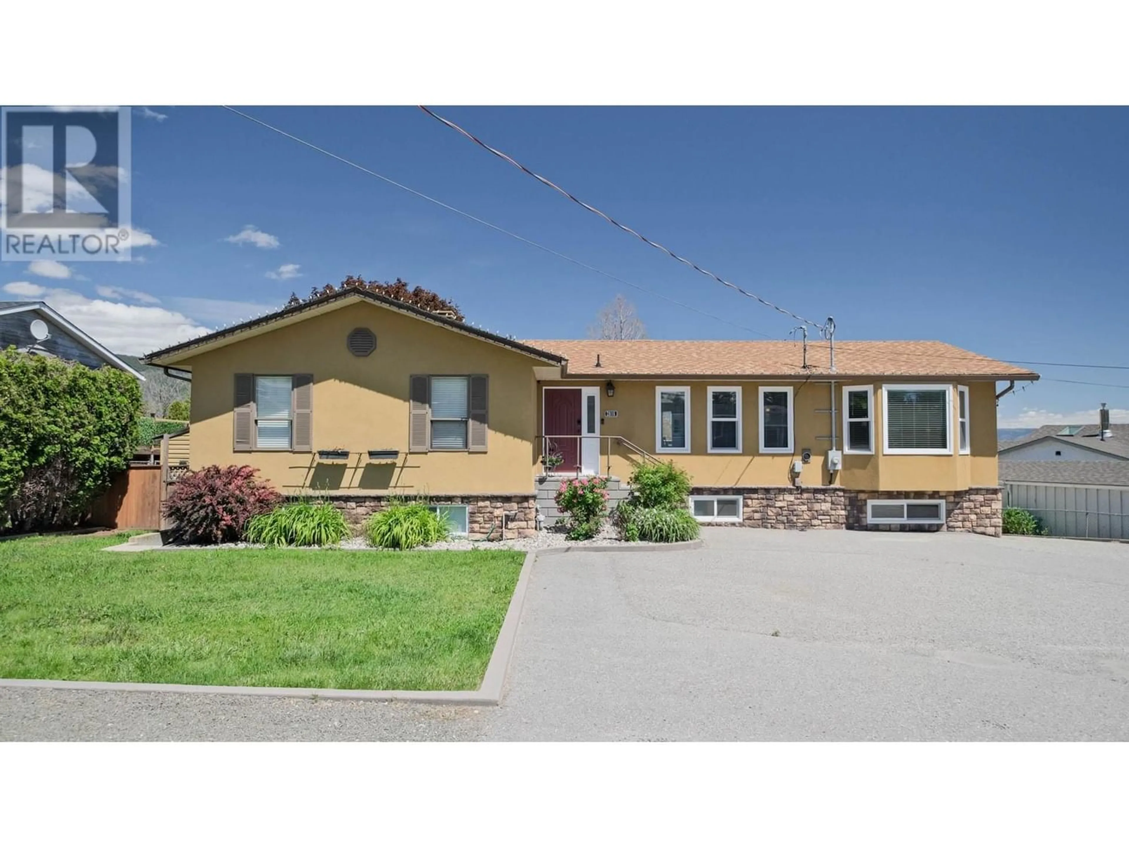 Frontside or backside of a home for 2816 Lower Glenrosa Road, West Kelowna British Columbia V4T1C8