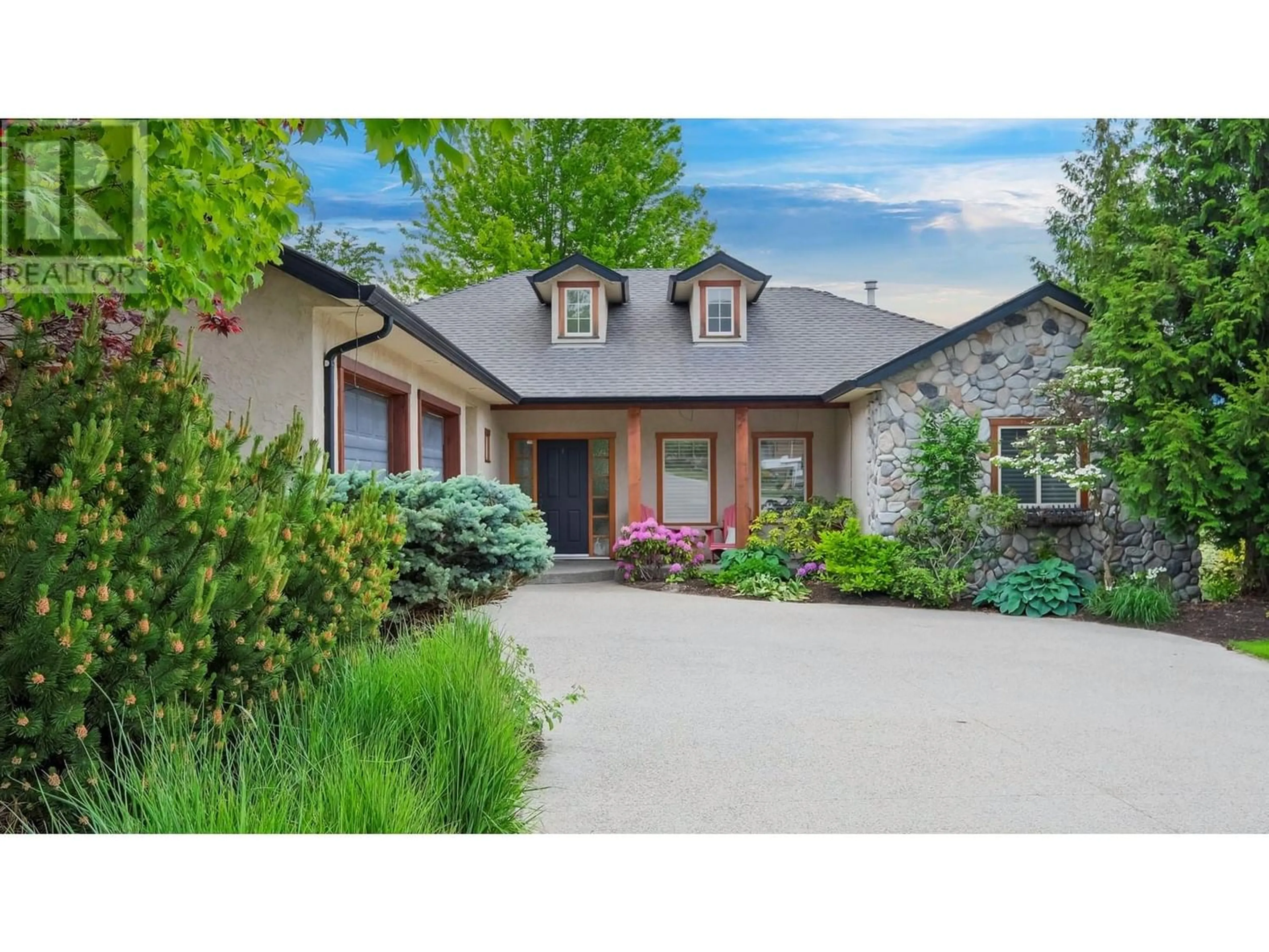 Frontside or backside of a home for 3345 Merlot Court, West Kelowna British Columbia V4T2W7