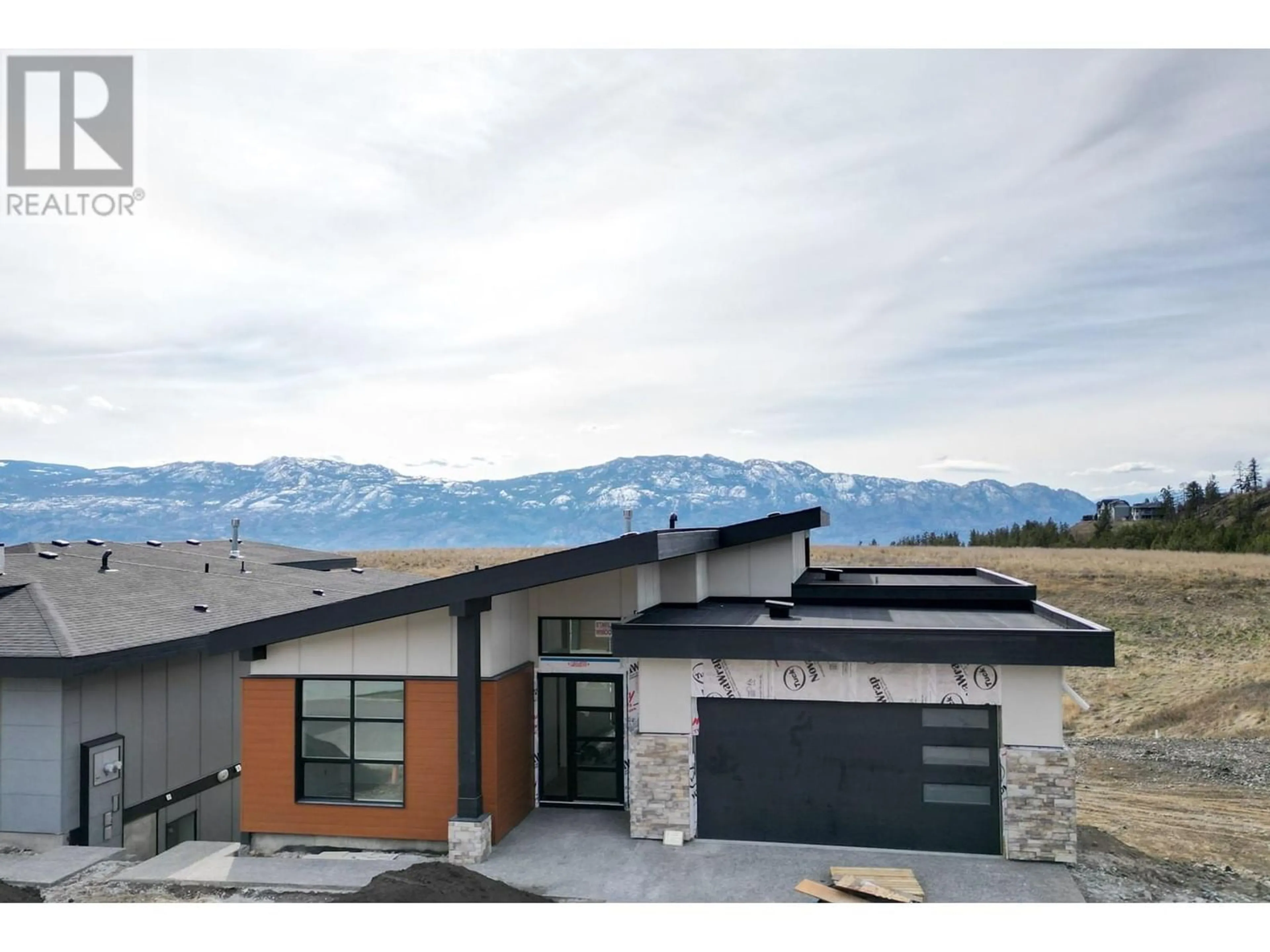 Frontside or backside of a home for 2541 Pinnacle Ridge Drive, West Kelowna British Columbia V4T0E3