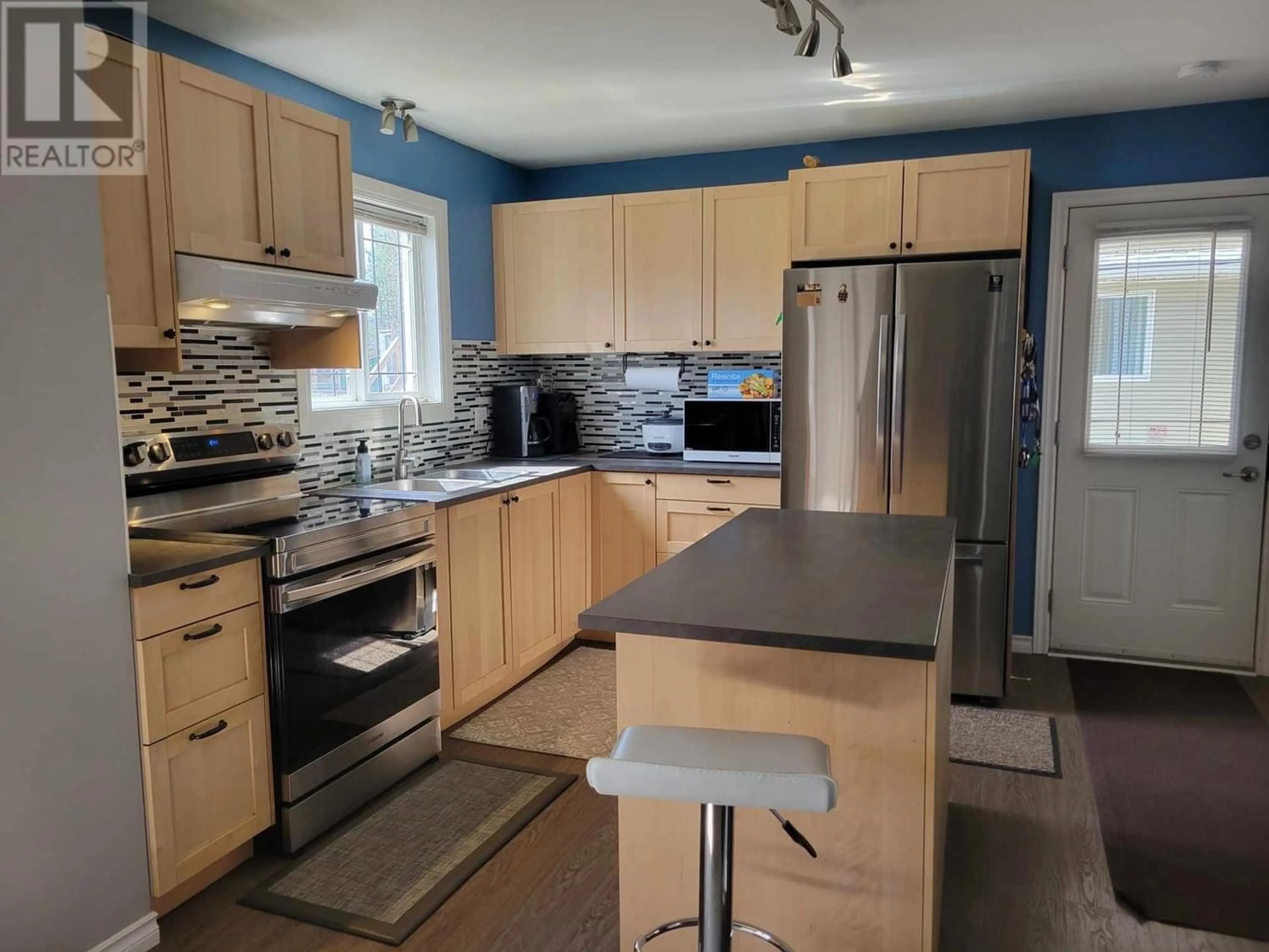 Standard kitchen for 232 Peace River Crescent, Tumbler Ridge British Columbia V0C2W0