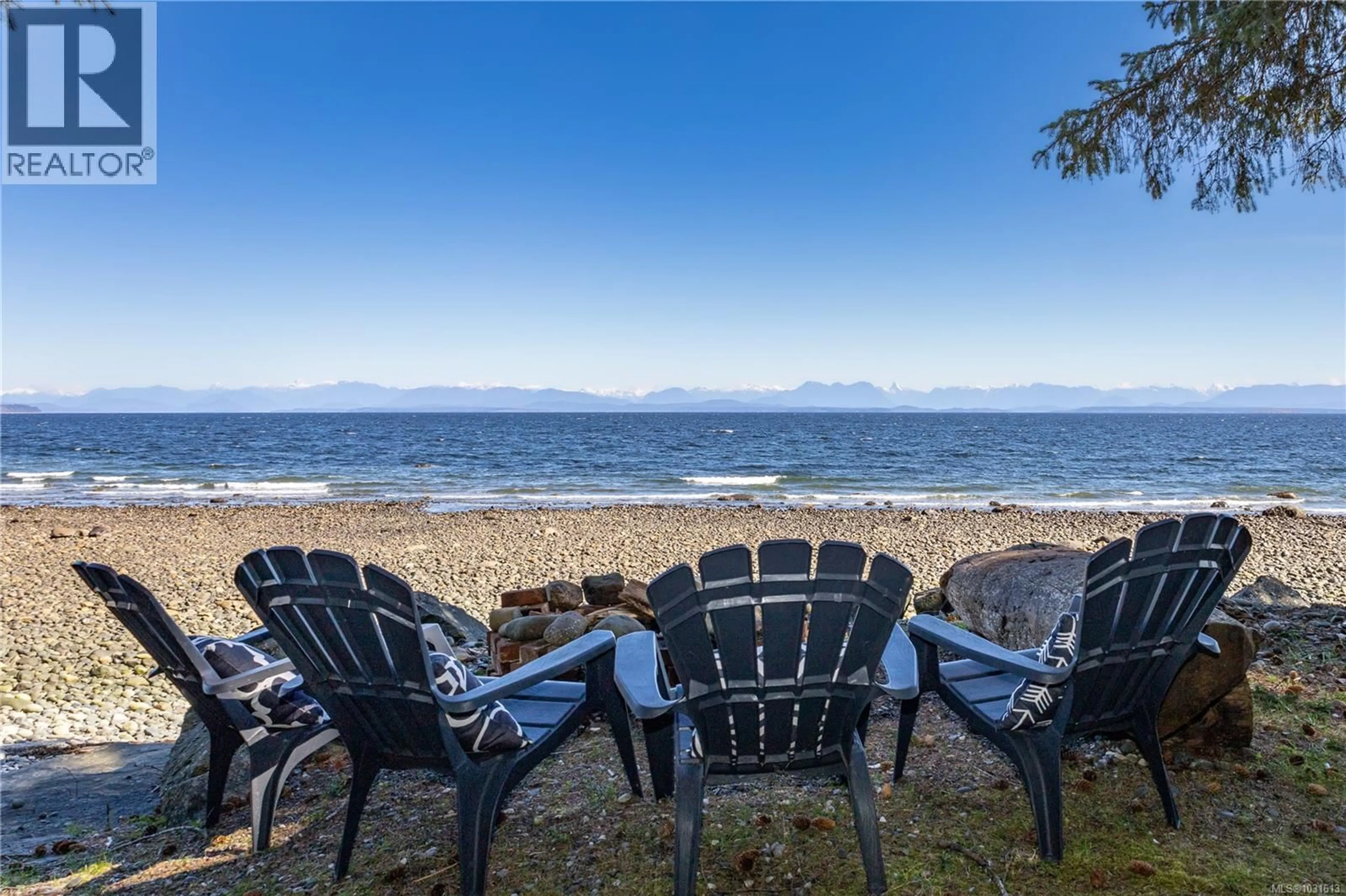 Patio, water/lake/river/ocean view for 4115 TWIGG ROAD, Campbell River British Columbia V9H1E9