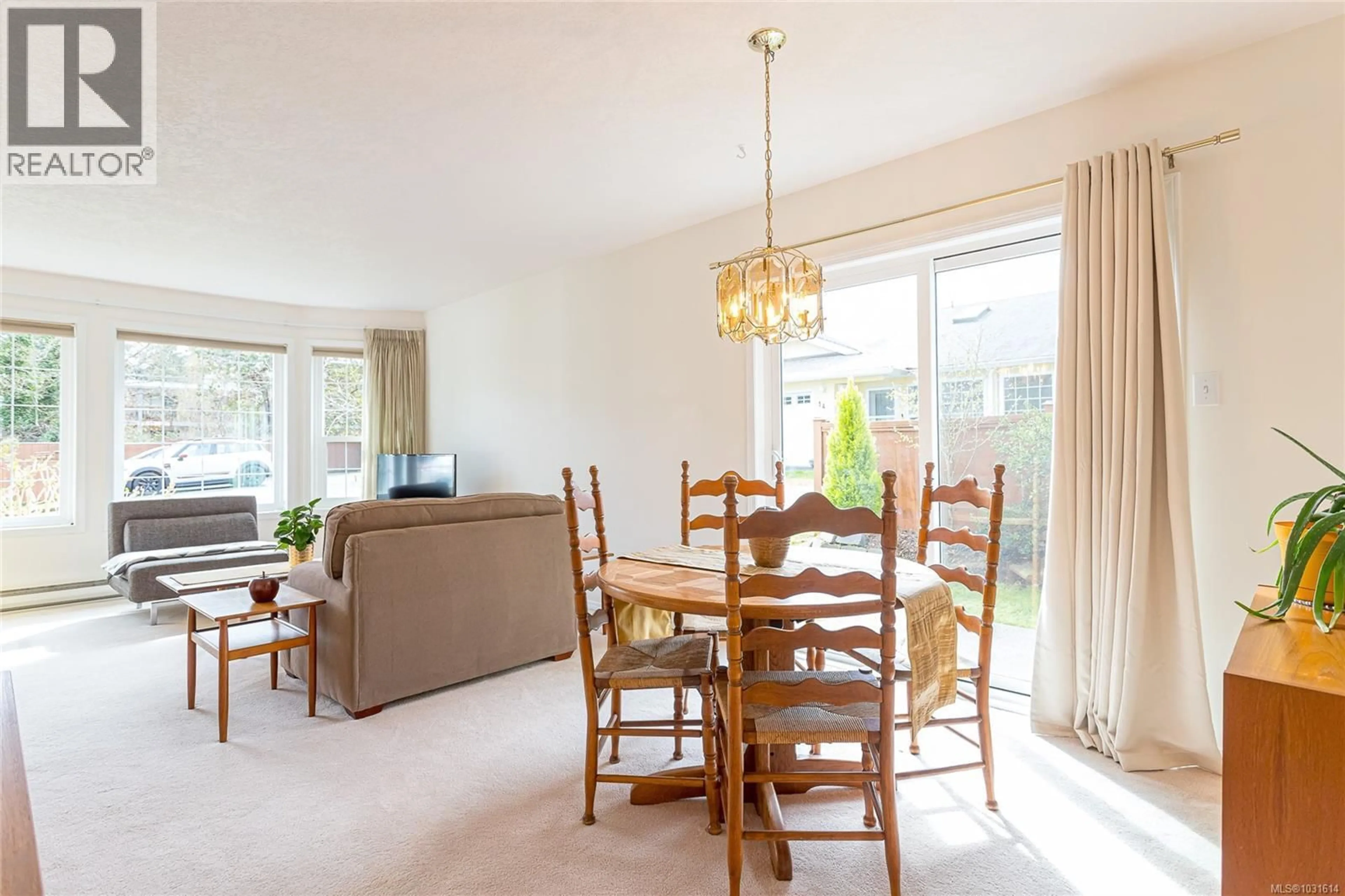 Dining room, unknown for 16 - 4750 UPLANDS DRIVE, Nanaimo British Columbia V9R5H7