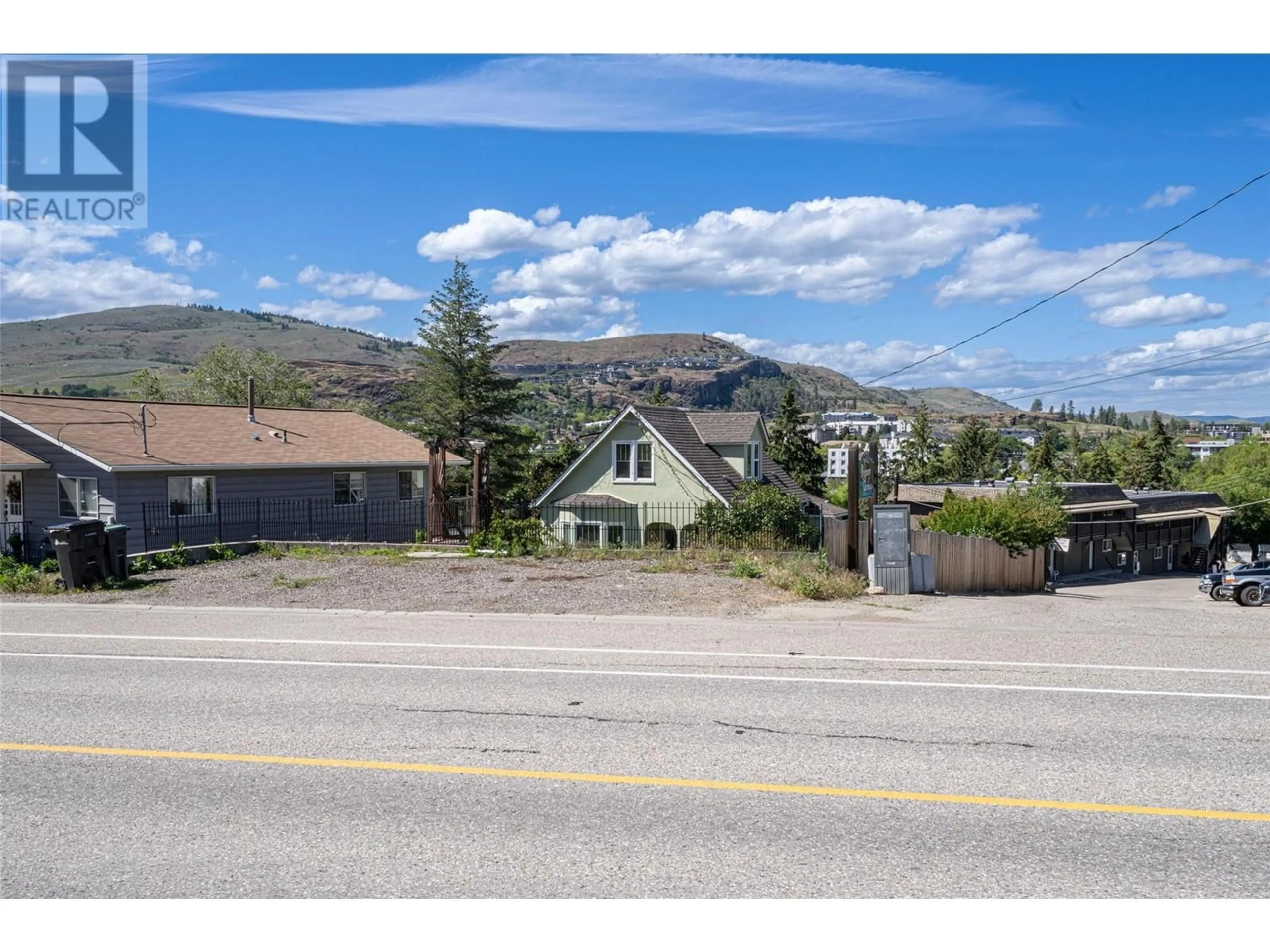 A pic from exterior of the house or condo for 3415 Okanagan Avenue, Vernon British Columbia V1T1K5