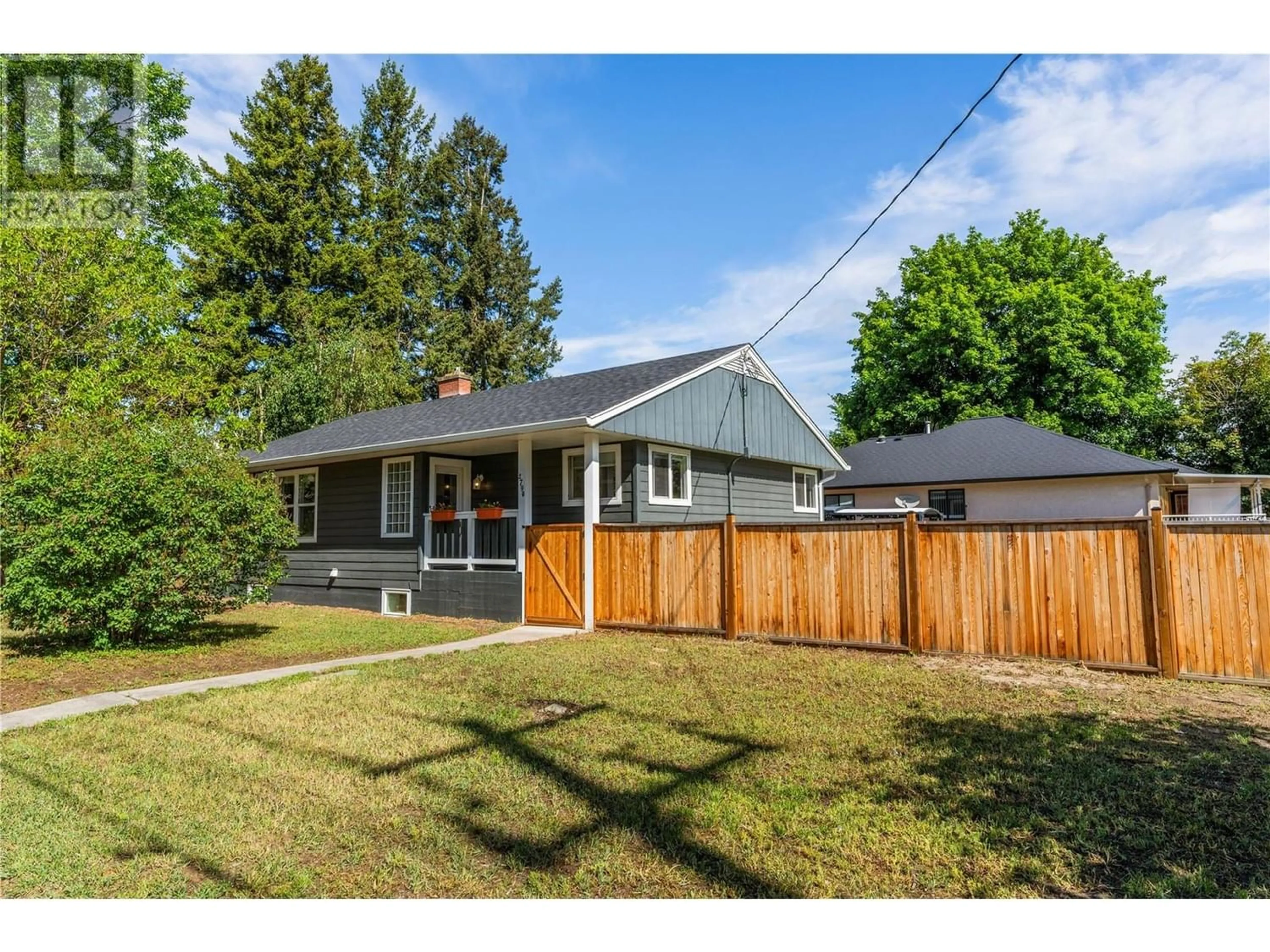 Frontside or backside of a home for 2790 Rosedale Avenue, Armstrong British Columbia V0E1B1